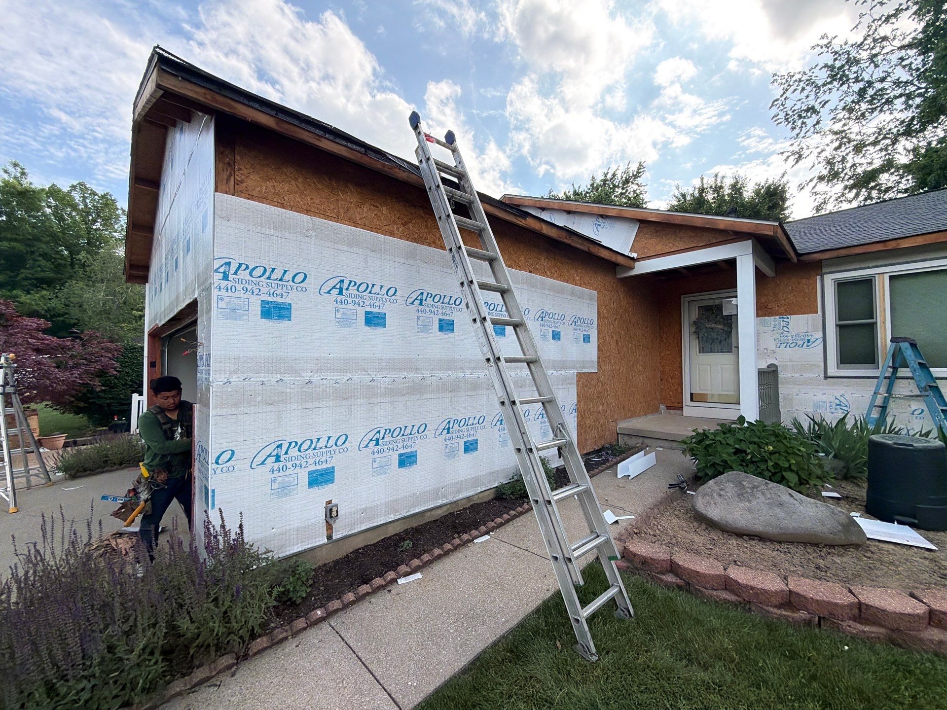 Siding and Gutter replacement by Homestyle in Brunswick, Ohio by Homestyle Home Improvements (HHI)