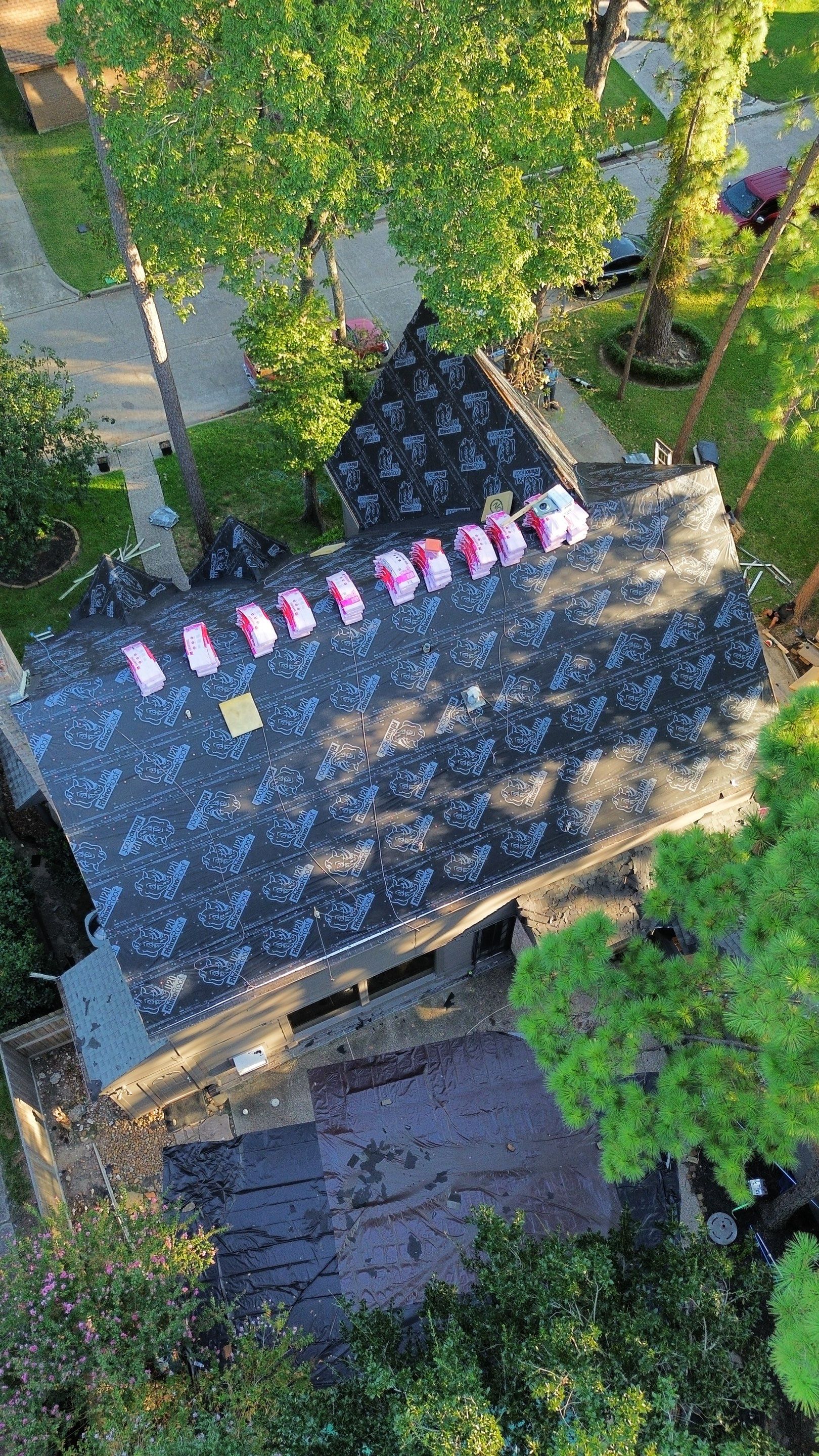 OC Oakridge Estate Gray by HHH Roofing & Construction