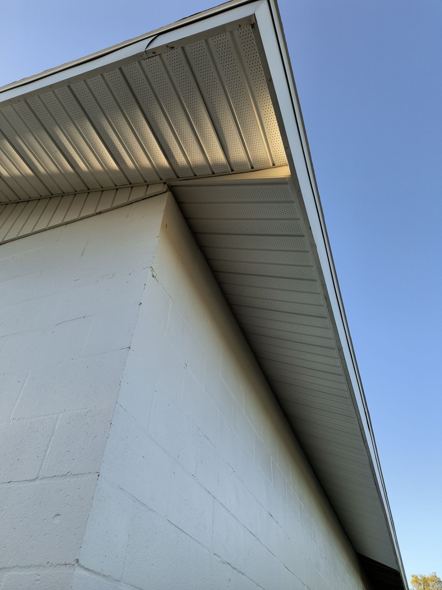 Soffit and Fascia Upgrade in Sarasota FL by Gutter Professors