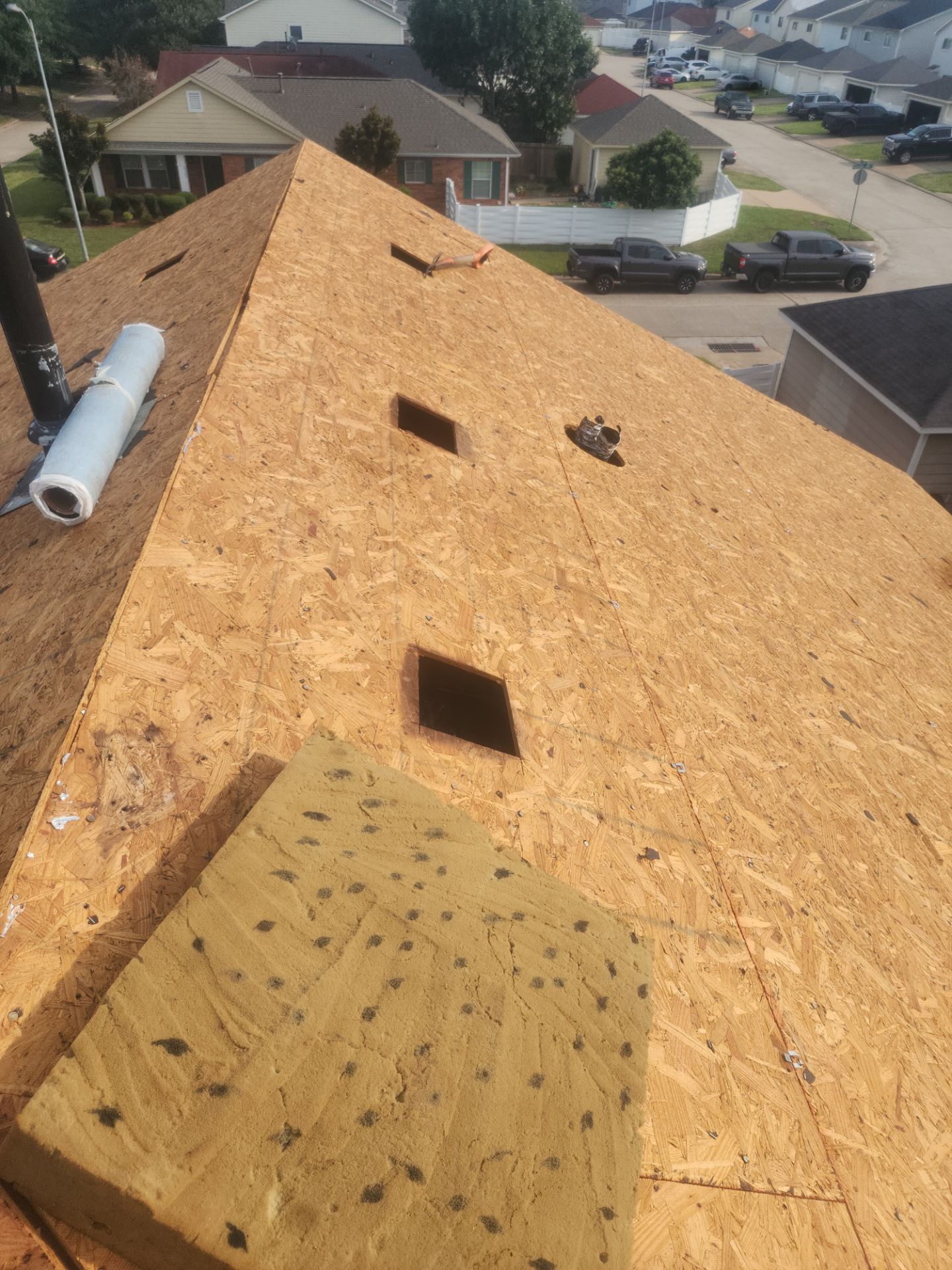 Residential Roofing Installation using Owen's Corning Duration (Lifetime) Shingles by Roof Repair Company
