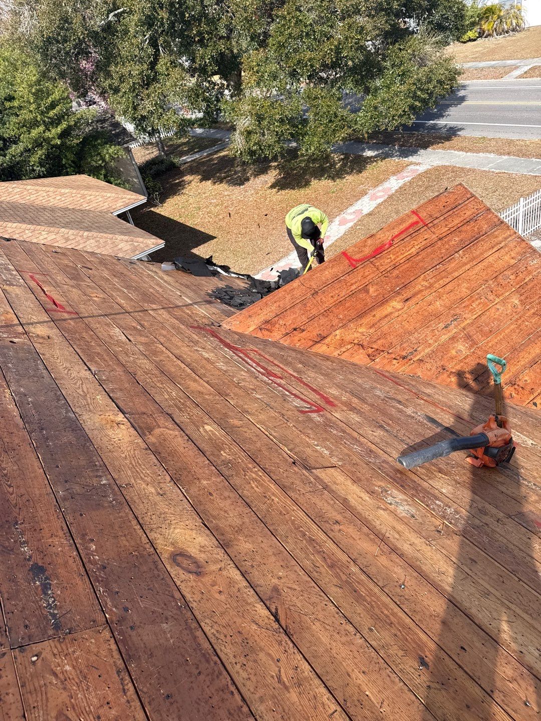 Project in St. Petersburg 33704 by Mitchell Roofing Company LLC