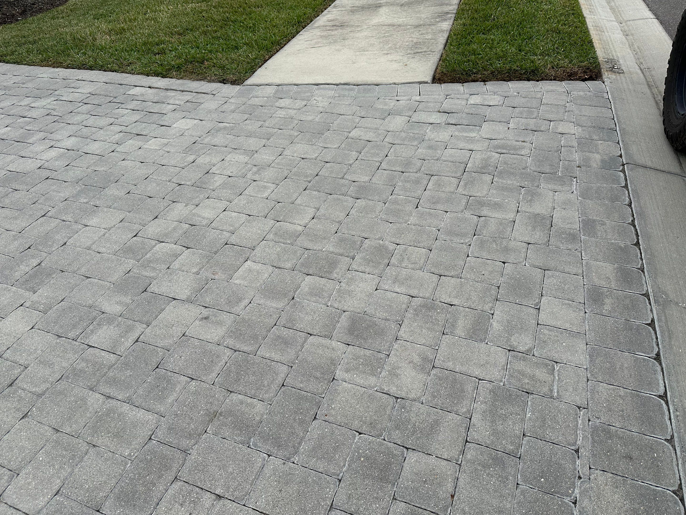 2-Story House Wash & Paver Driveway Cleaning in Trevesta Community, Palmetto, FL | Sunshine AquaWash by Sunshine AquaWash