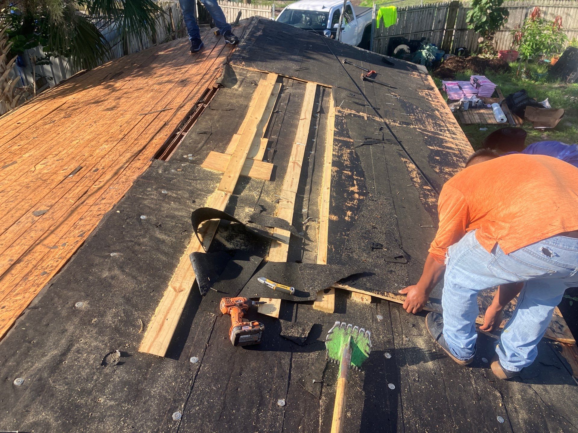 Project in St. Petersburg 33711 by Mitchell Roofing Company LLC 