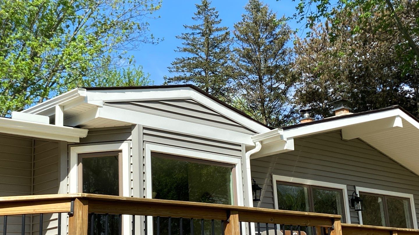 Siding Replacement using Certainteed Monogram D5 by 180 Contractors