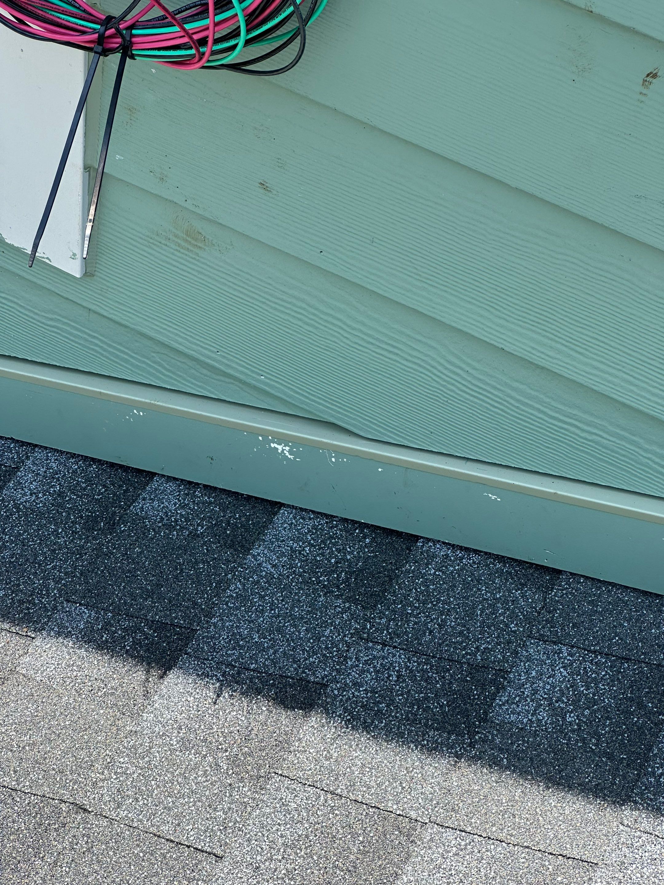Siding Installation using JH Cedarmill Plank Dream by ExteriorPros