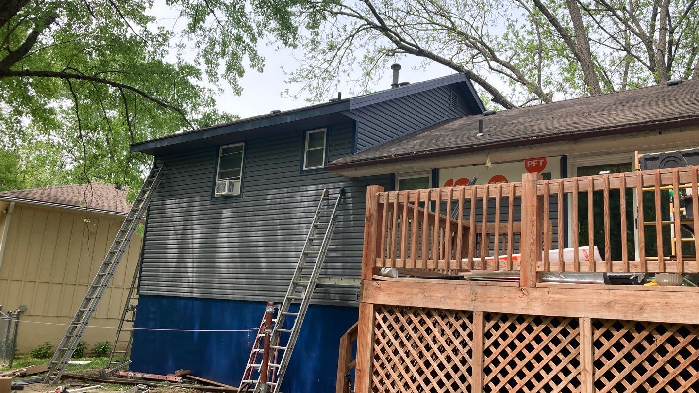 Siding Installation and Roof install with OC Oakridge by EEC  Windows, Siding & Roofing 