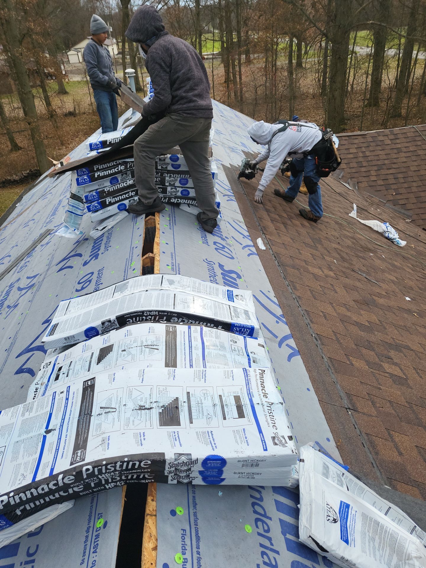 ATLAS PINNACLE COLOR: BURNT HICKORY DRIP EDGE: ROYAL BROWN by Eagle Eye Roofing