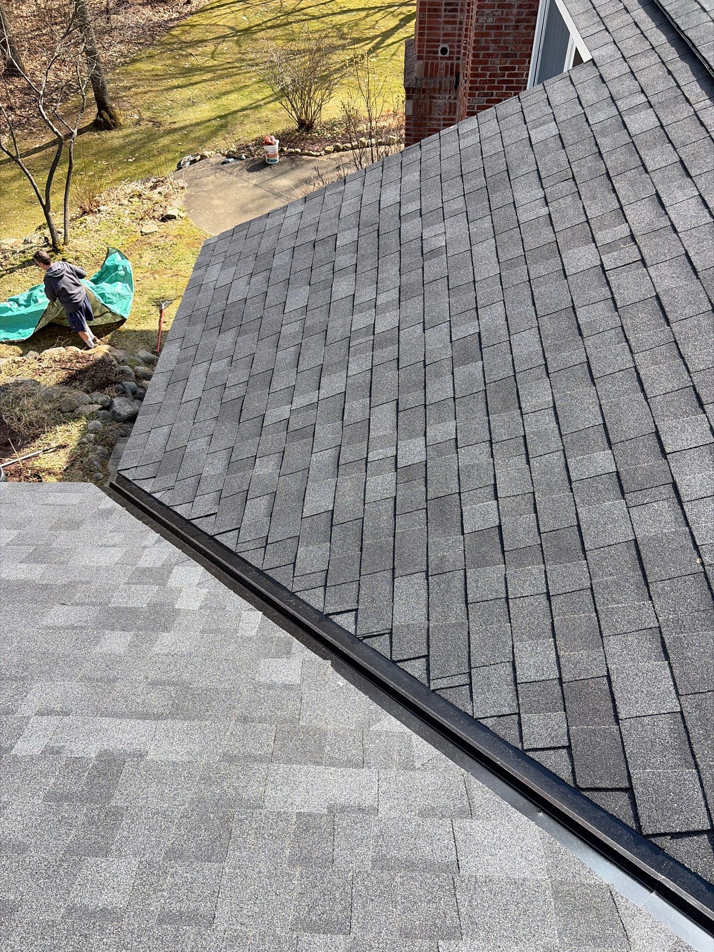 Roof Replacement using Owens Corning TruDefinition Duration by 180 Contractors