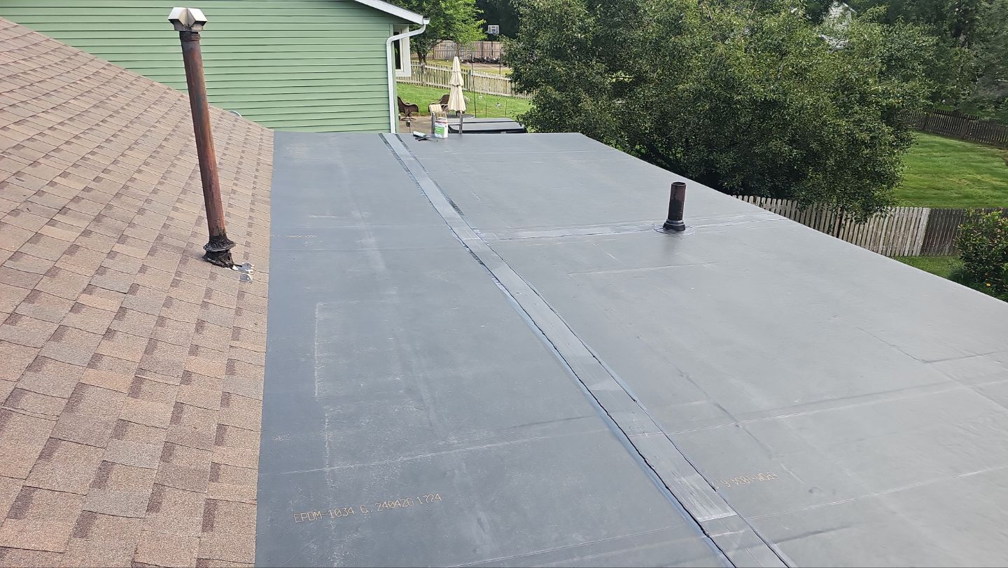 Atlas Pinnacle, Color, Heatherblend, Drip Edge, Color, Royal Brown by Eagle Eye Roofing