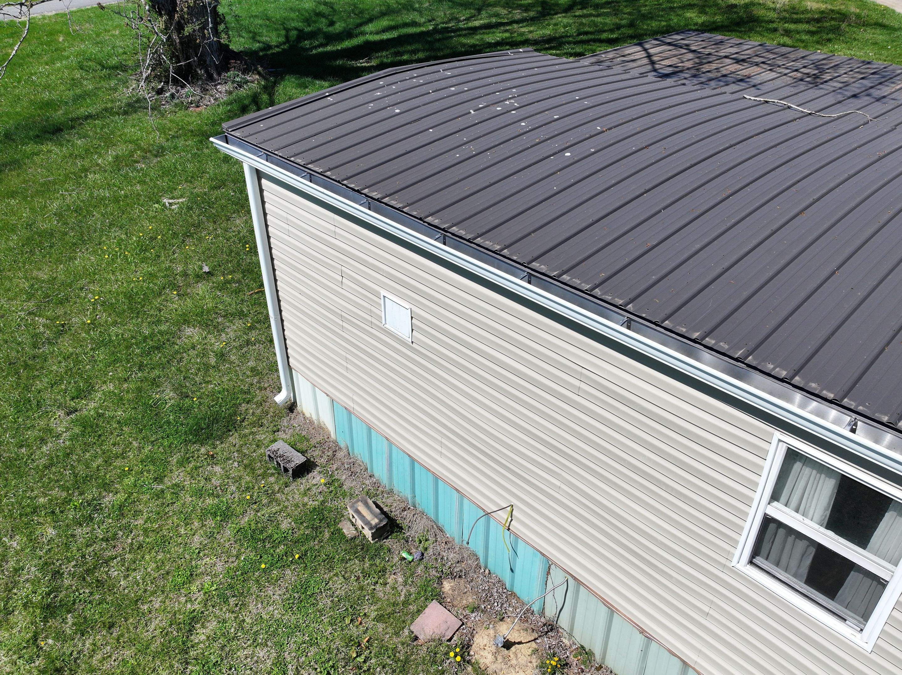 Gentry Mobile Home by Omnia Roofing