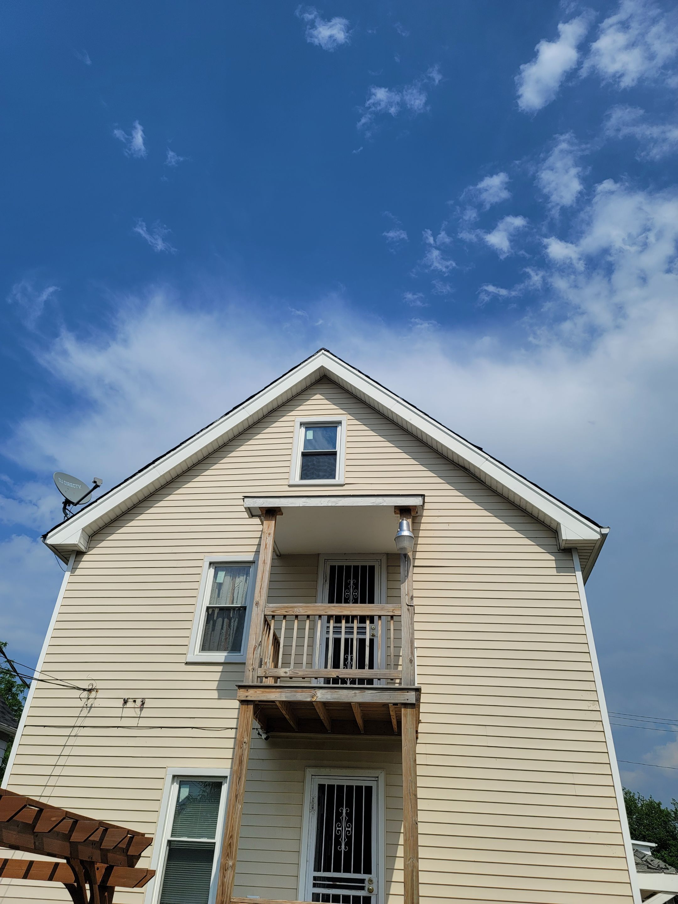 Atlas Pinnacle Pristine Scotchgard: Black Shadow Drip Edge: White by Eagle Eye Roofing