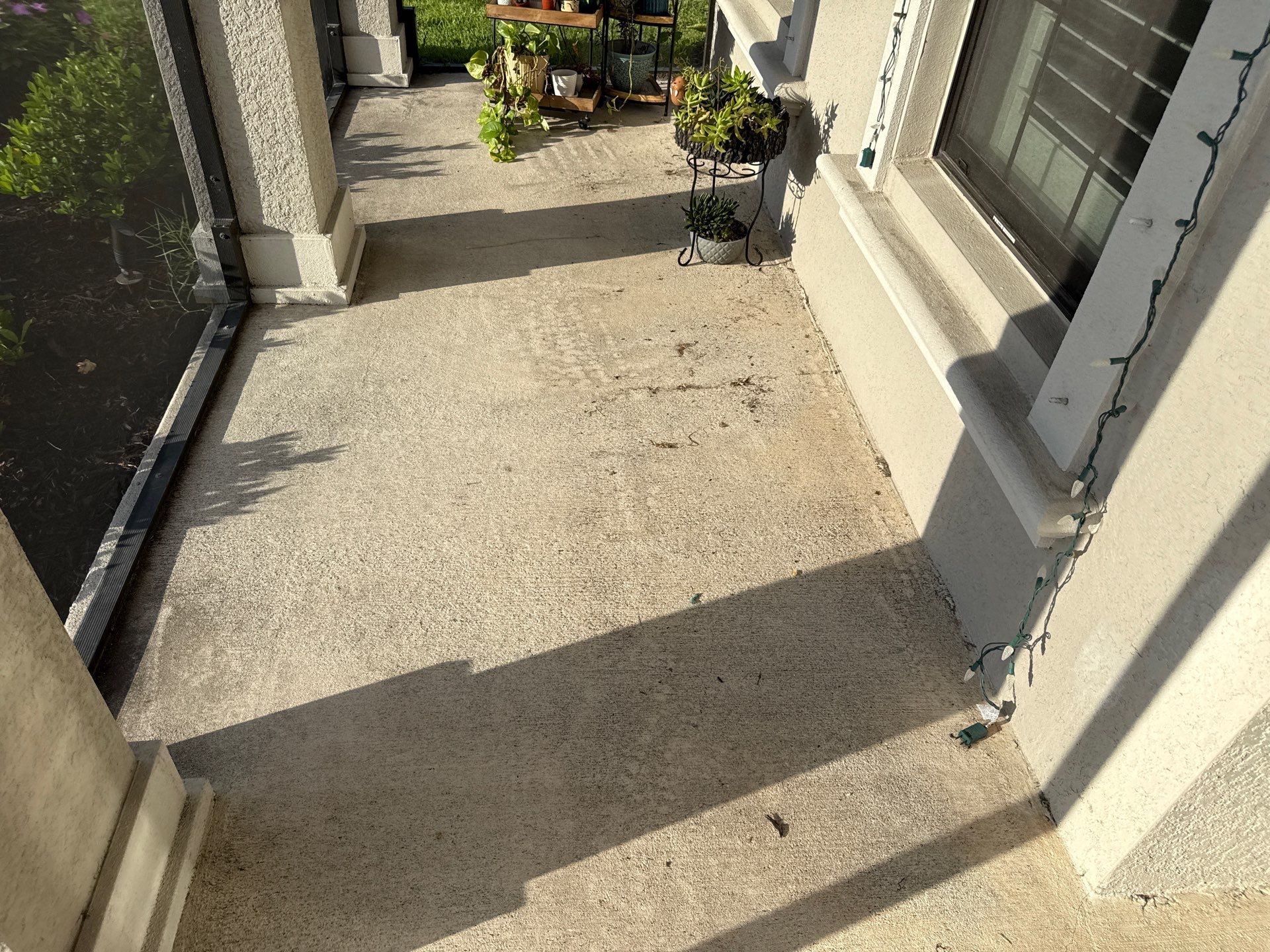 Large Corner Lot Concrete Cleaning in Old Mill Preserve – Palmetto, FL by Sunshine AquaWash