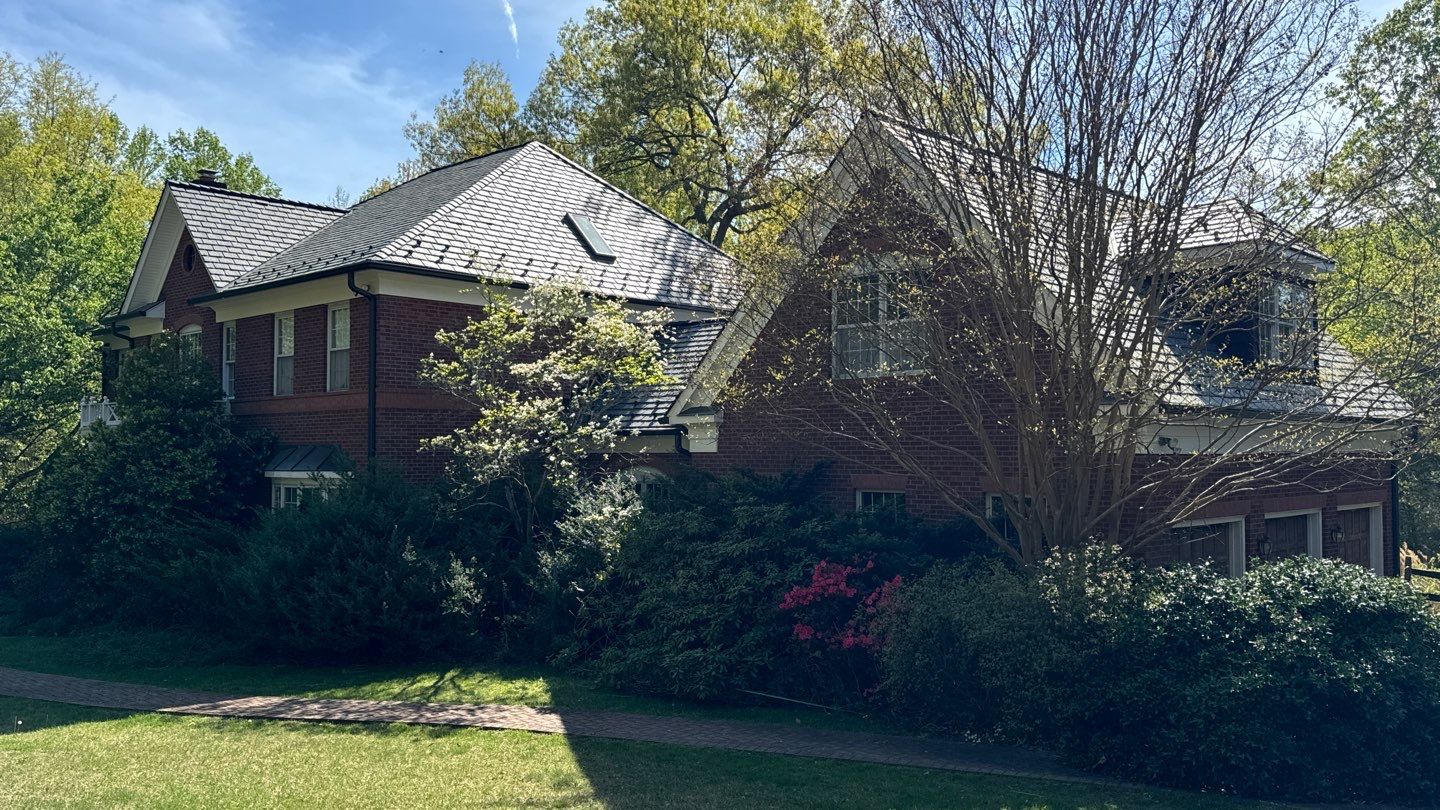 Clifton Multi-Trade Restoration: DaVinci Single Width Slate in Slate Black by RM Banning, Inc.