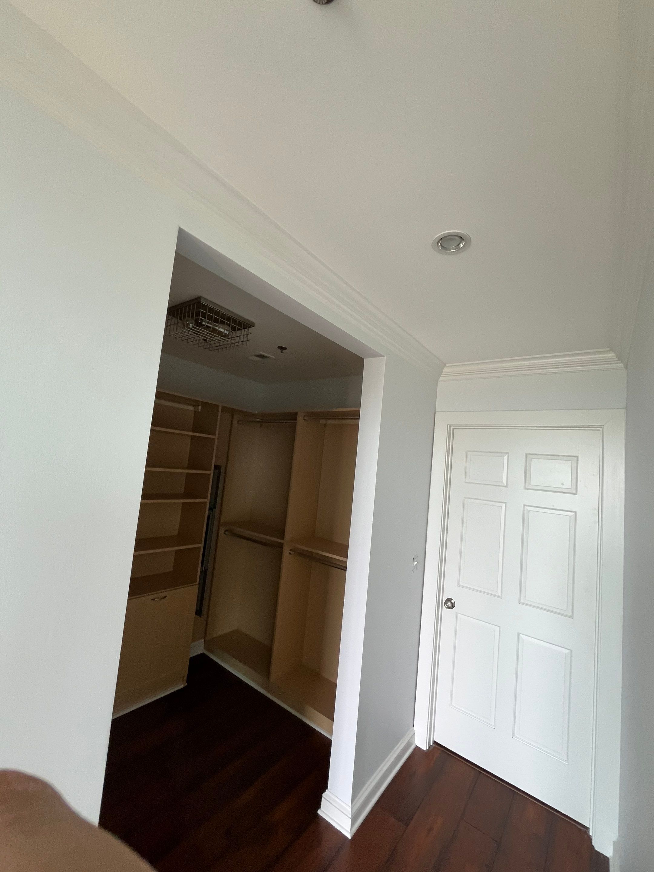 Wall Paper Removal and Paint  by Nashville House Painters 