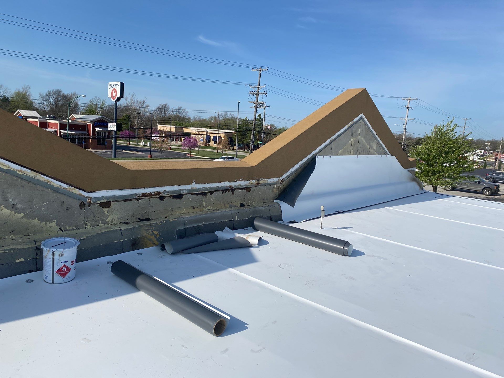Animal Hospital Springfield MO New 60mil GAF TPO Install by Redeemed Roofing Systems