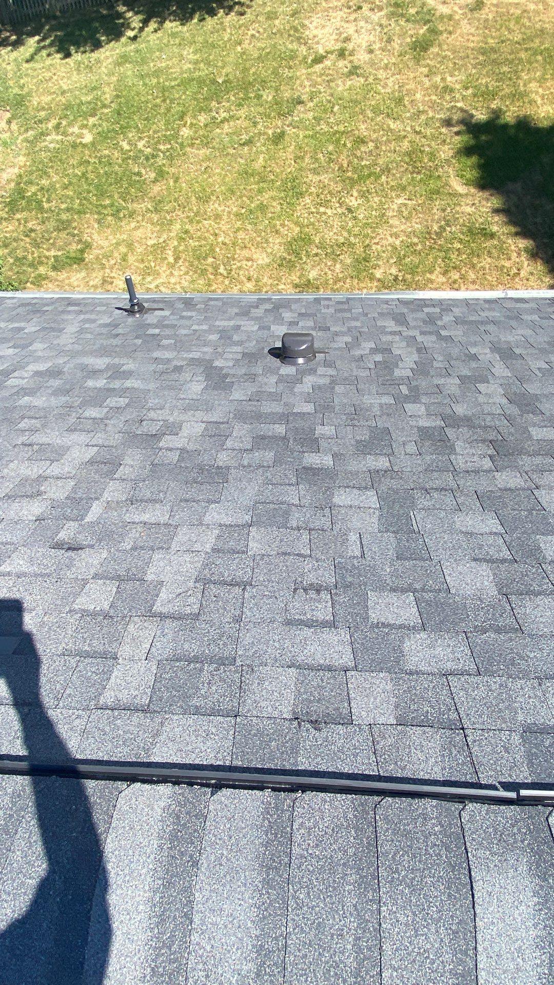 Falls Church: CertainTeed Landmark Pro Designer Shingles in Max Def Pewterwood by RM Banning, Inc.