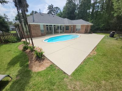 Simply Stunning: Mr. Richards' Gorgeous Custom Pool Deck
