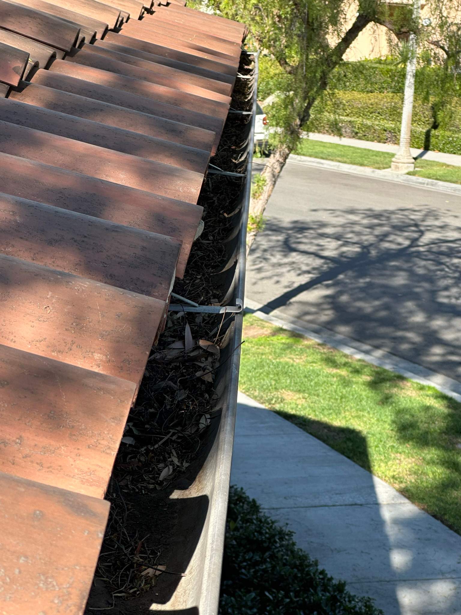 Orange County Gutter Cleaning by Property Cleaning Experts