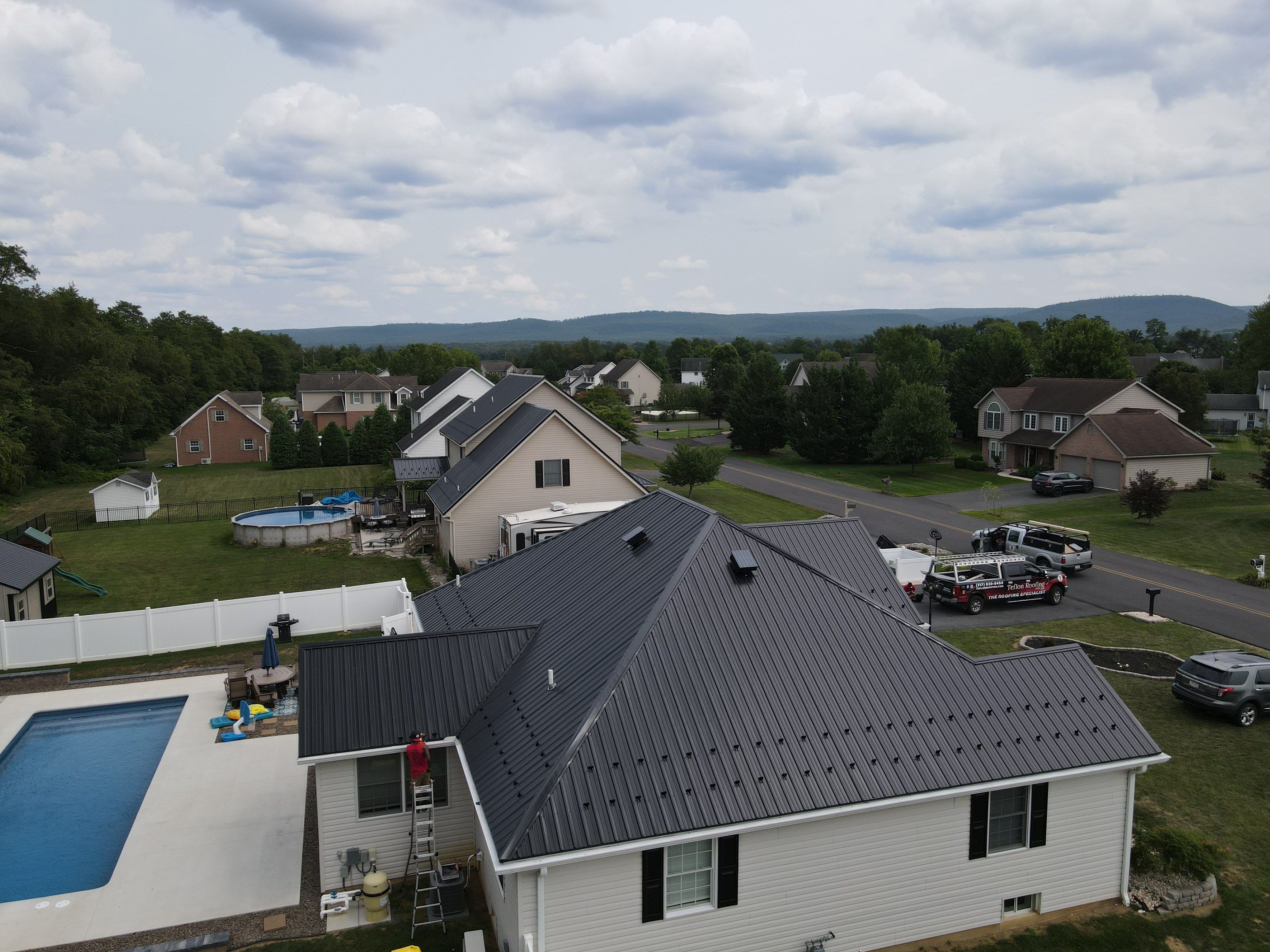 278 Chestnut dr shippensburg pa by Teflon Roofing