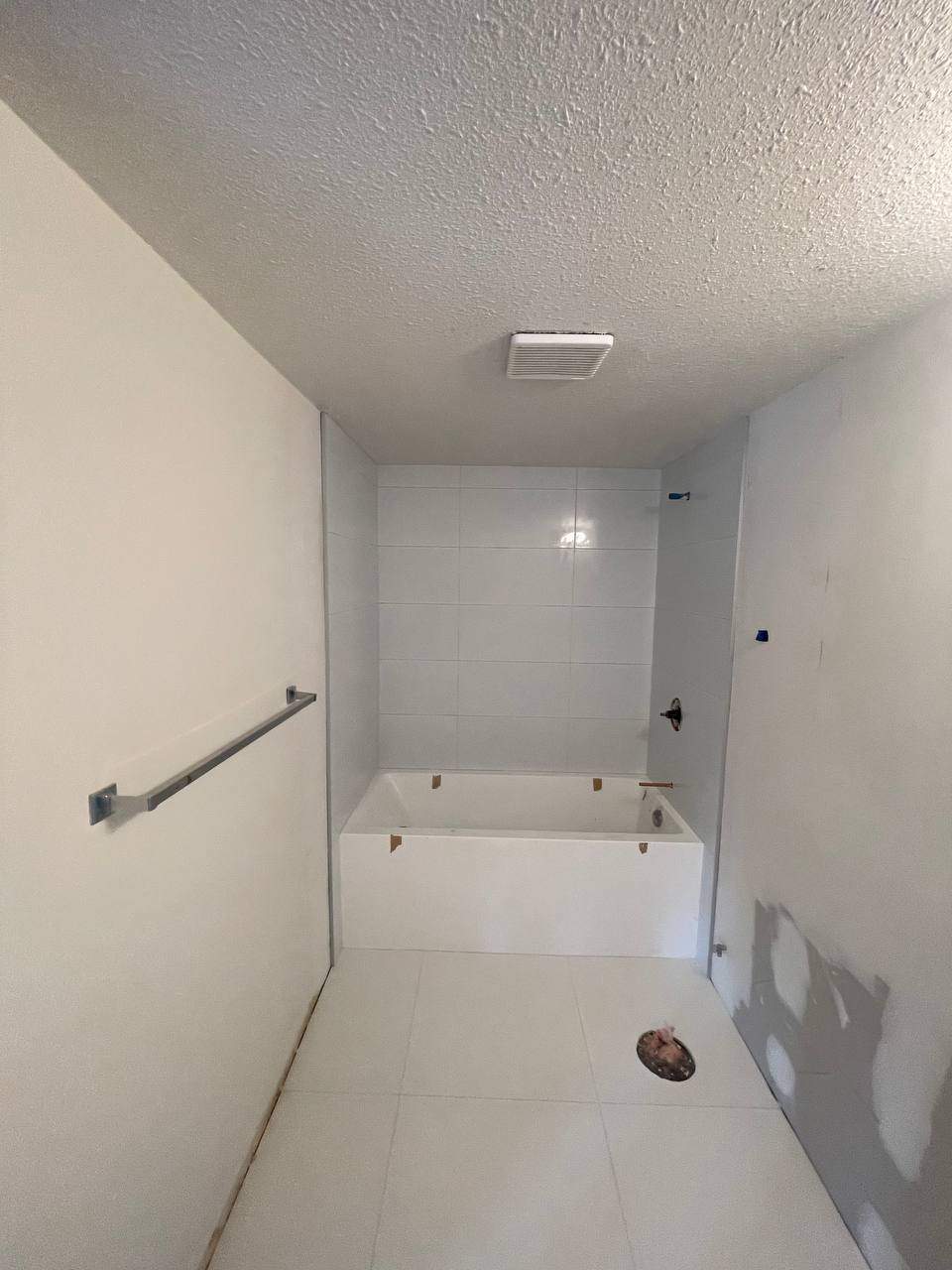Bathroom Renovation Nanaimo st by YVR Construction Group