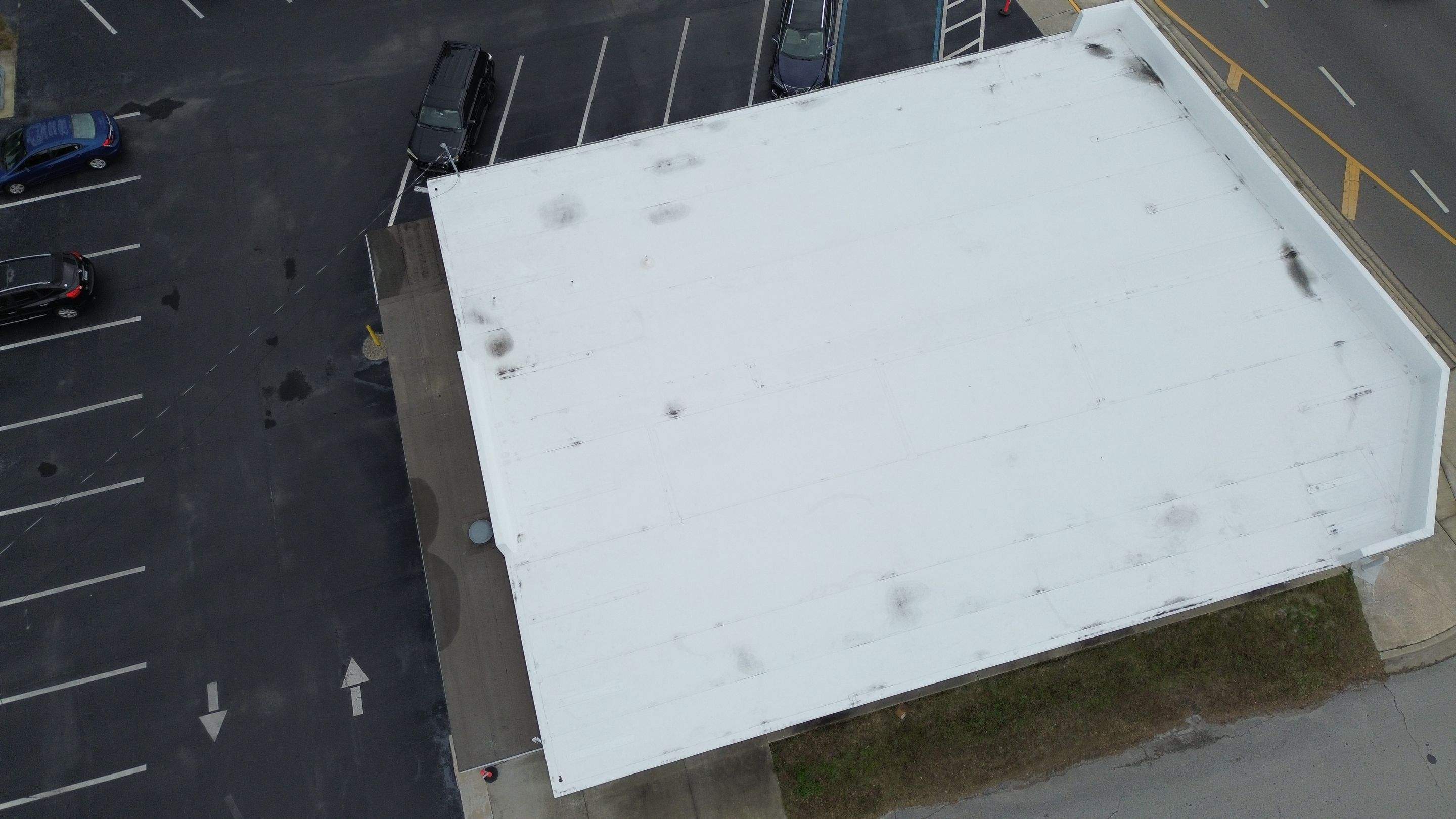 Commercial job in Belle Isle by Gold Key Roofing