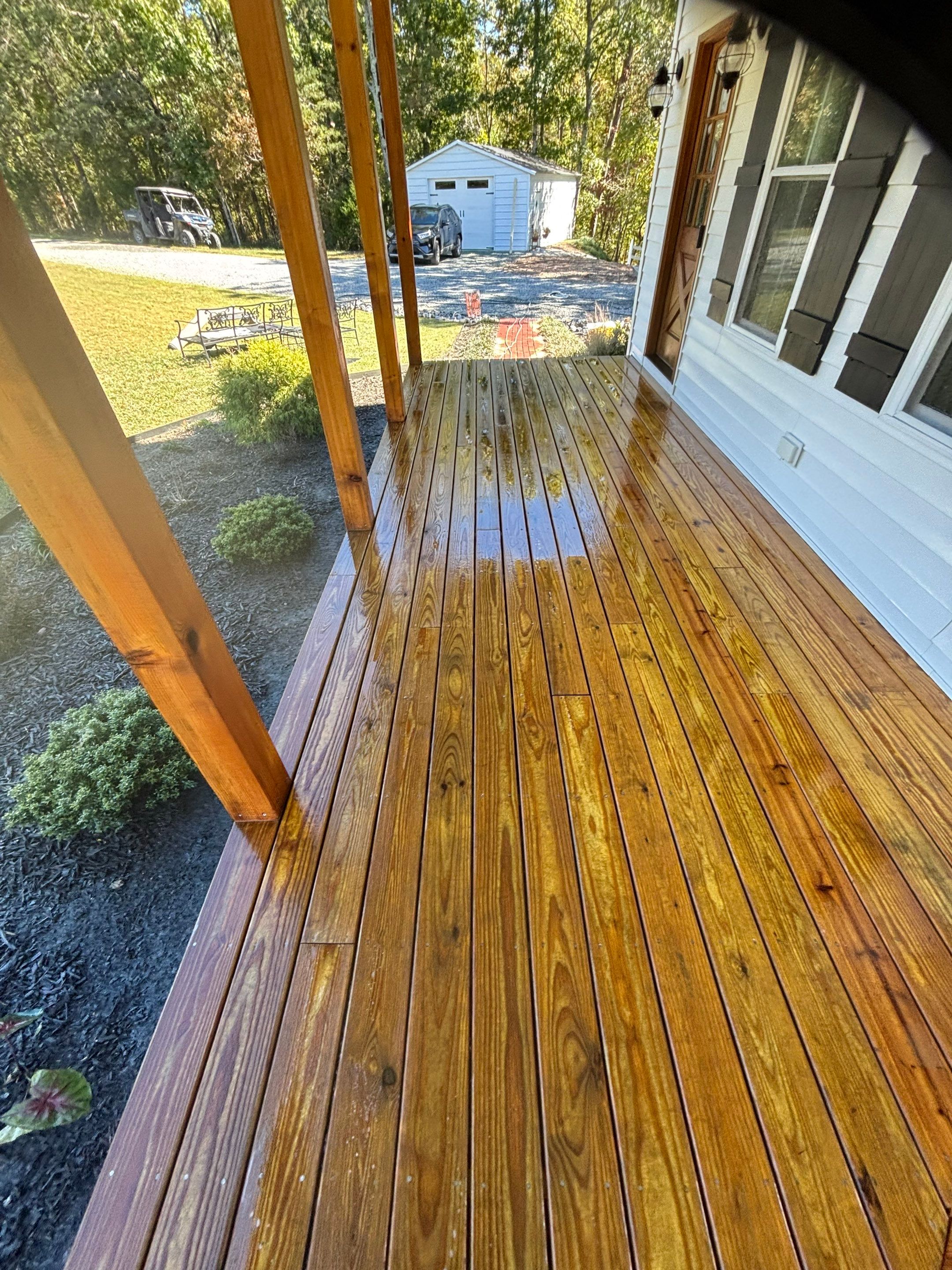 Wood Deck using Wood Sealant by DuraSeal