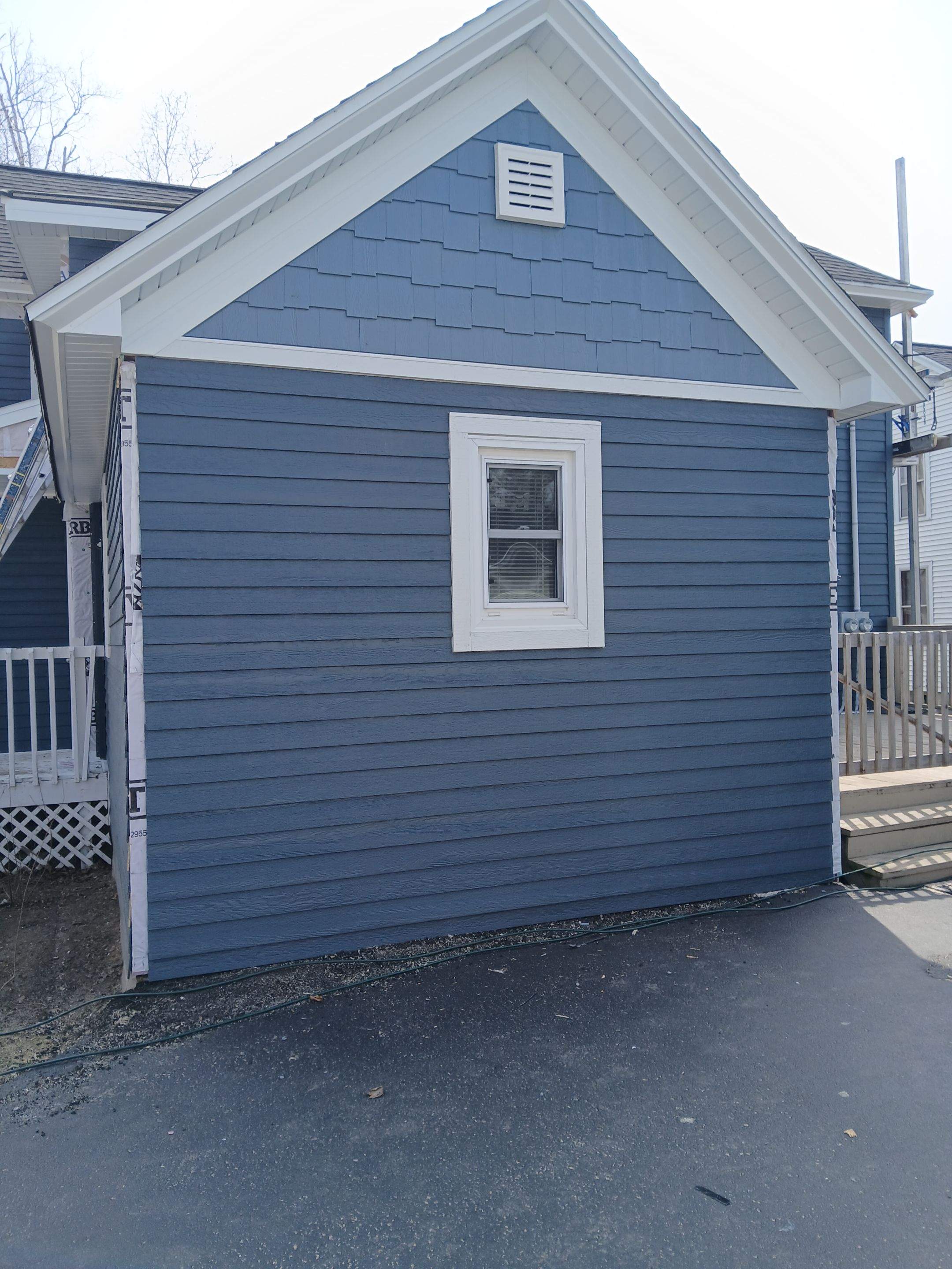 TAMMY'S DREAM HOME FIX UP!  by Gellings Roofing & Siding