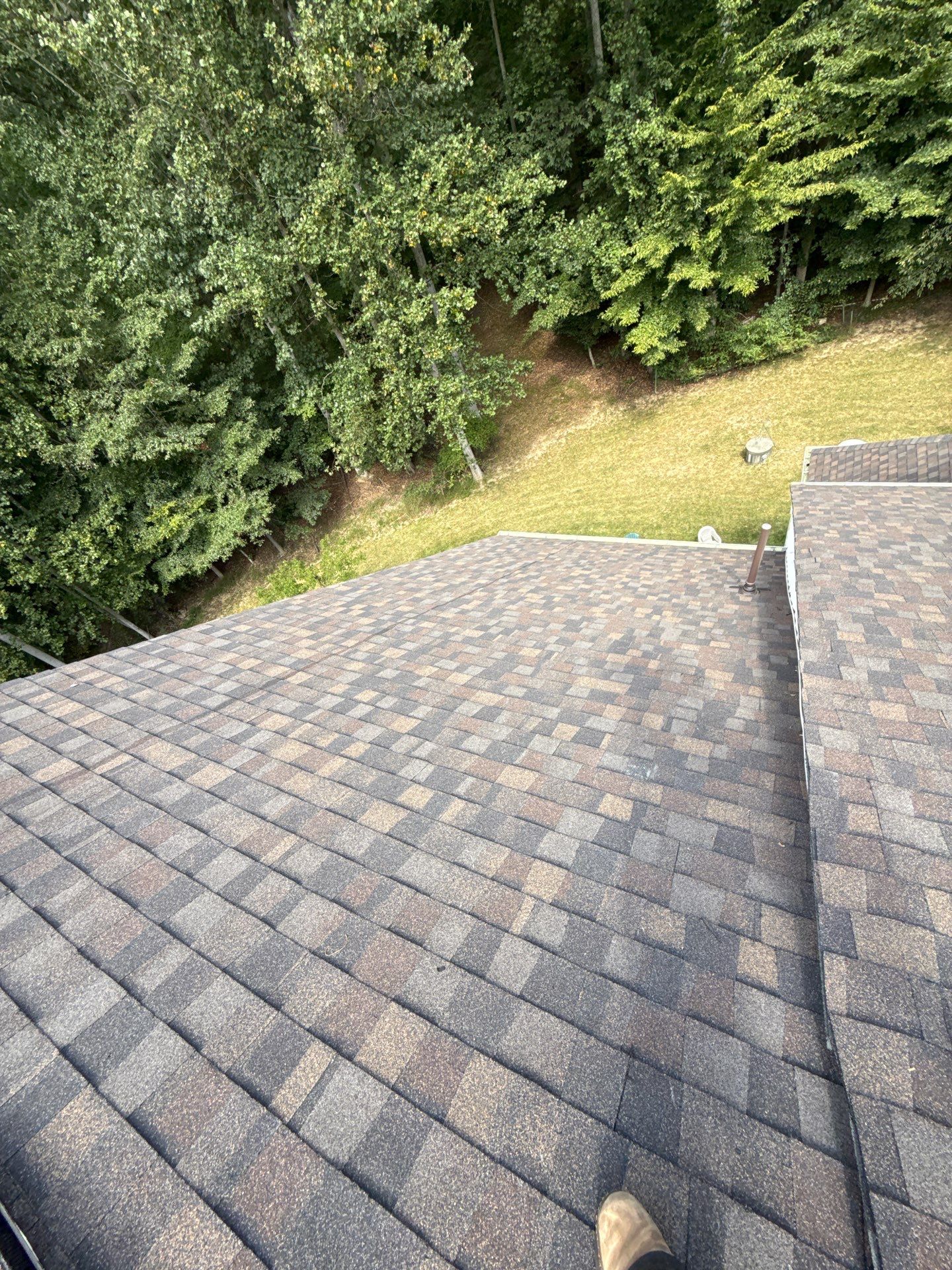 Fairfax station: Residential Roof with CertainTeed Landmark Pro in Max Def Shenandoah  by RM Banning, Inc.