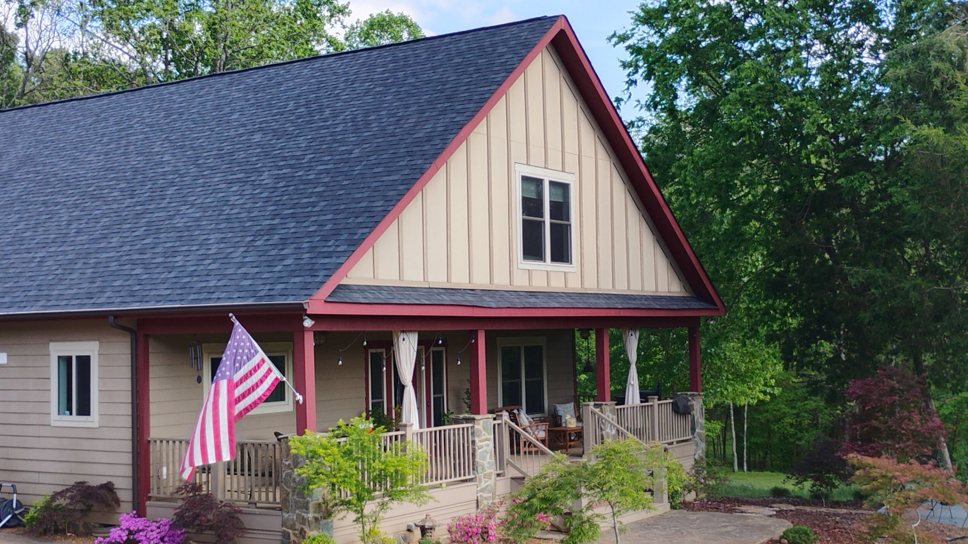 Tony's roof by BROCK BUILDERS 