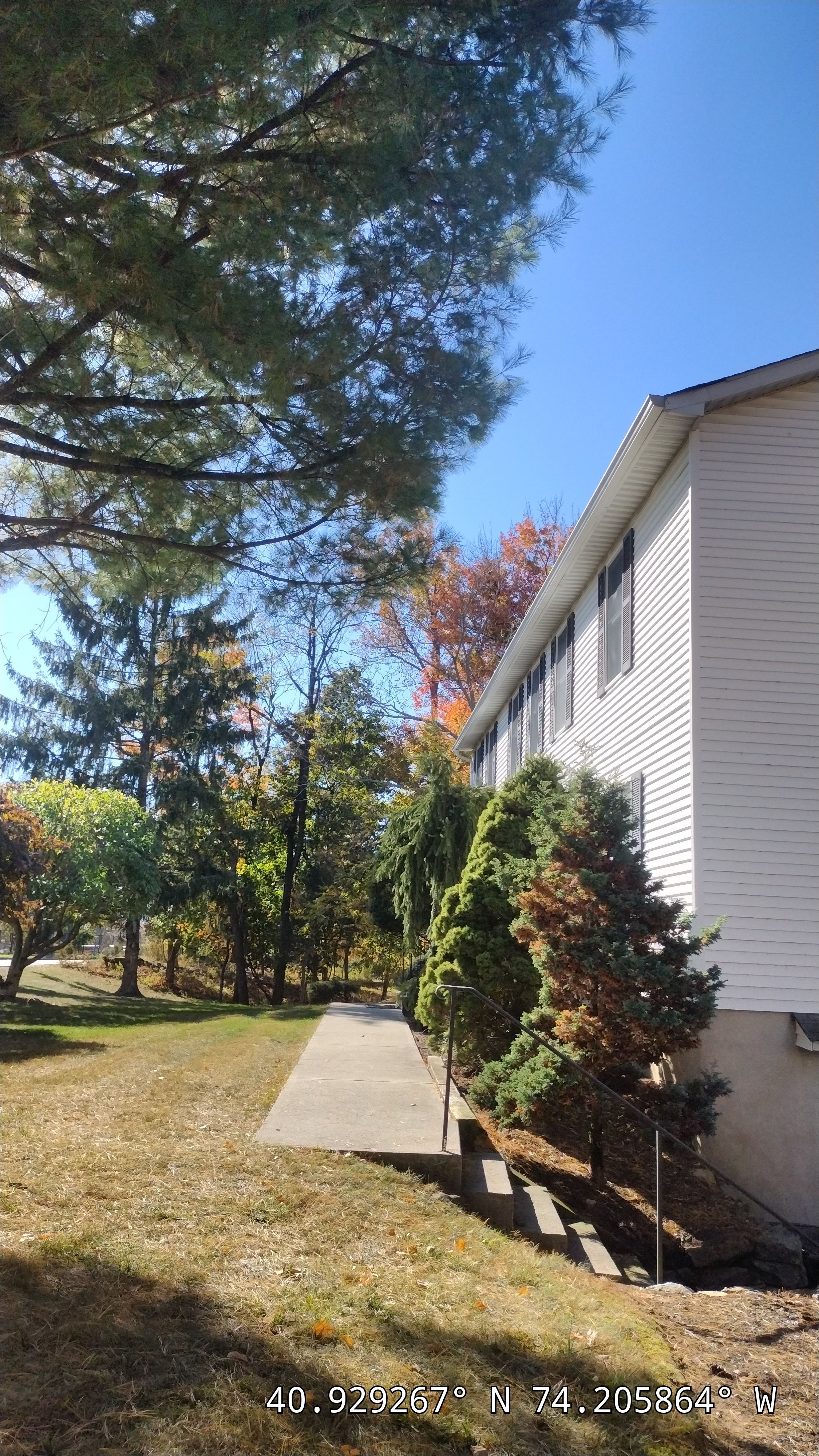 Residential Gutter Cleaning and Repair Services in Wayne, New Jersey by NJ Home Maintenance Services