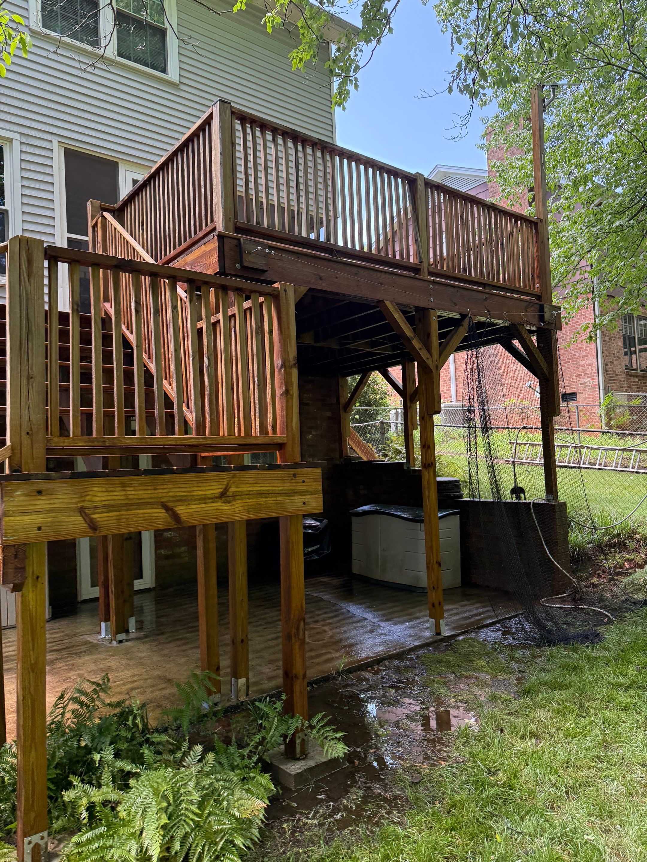 Deck using Wood Sealant by DuraSeal