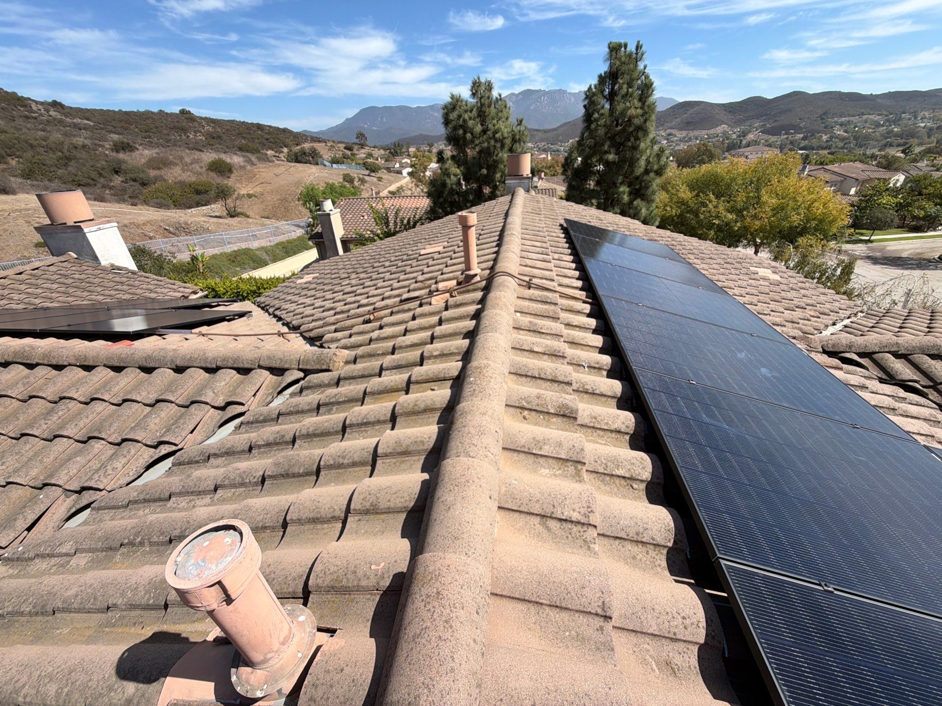 Thousand Oaks Solar Panel Installation with Tesla Powerwall 3 Backup by AWS Solar
