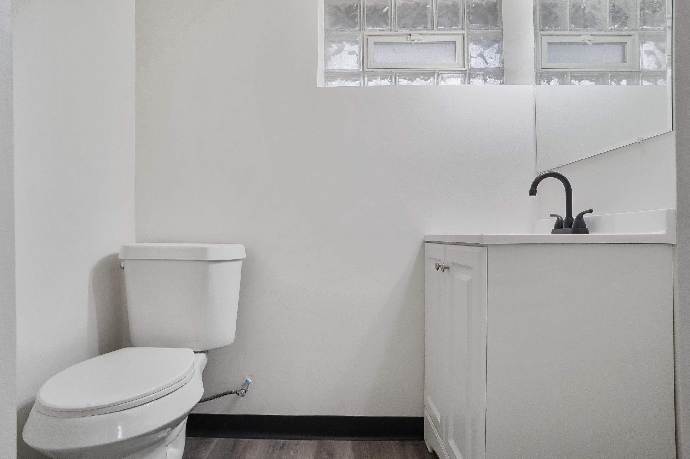 Cosmetic Remodel by Reinovation