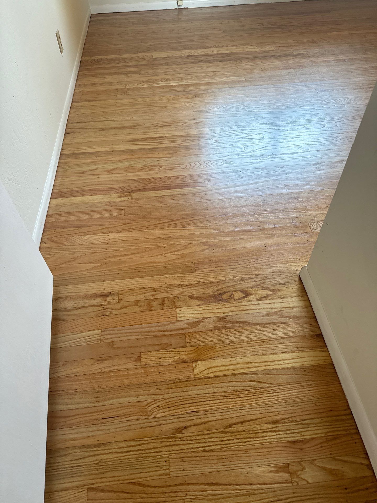 Complete transformation of Hardwood Flooring by Footprints Floors South Sacramento