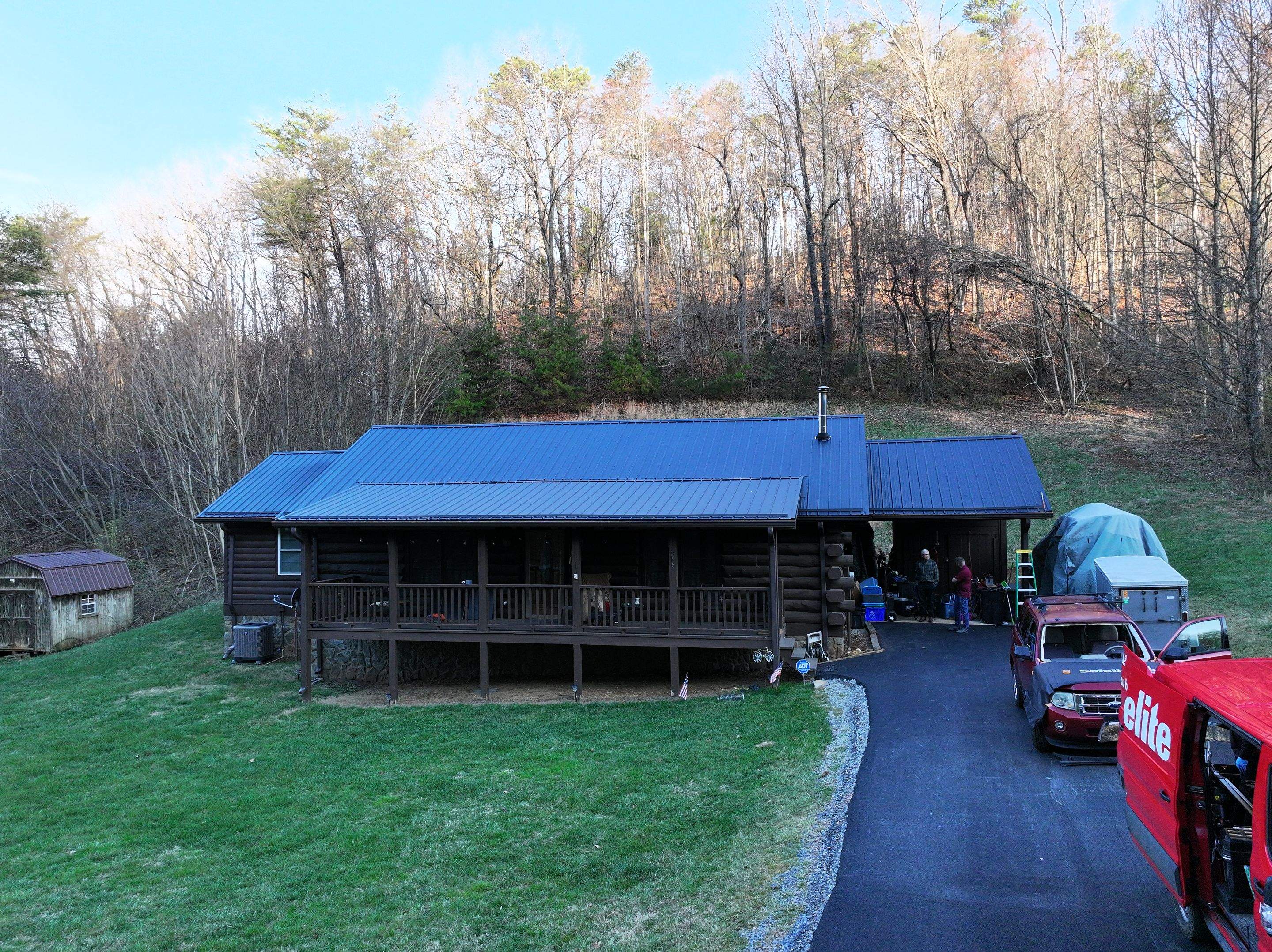 Jones Residence by Omnia Roofing