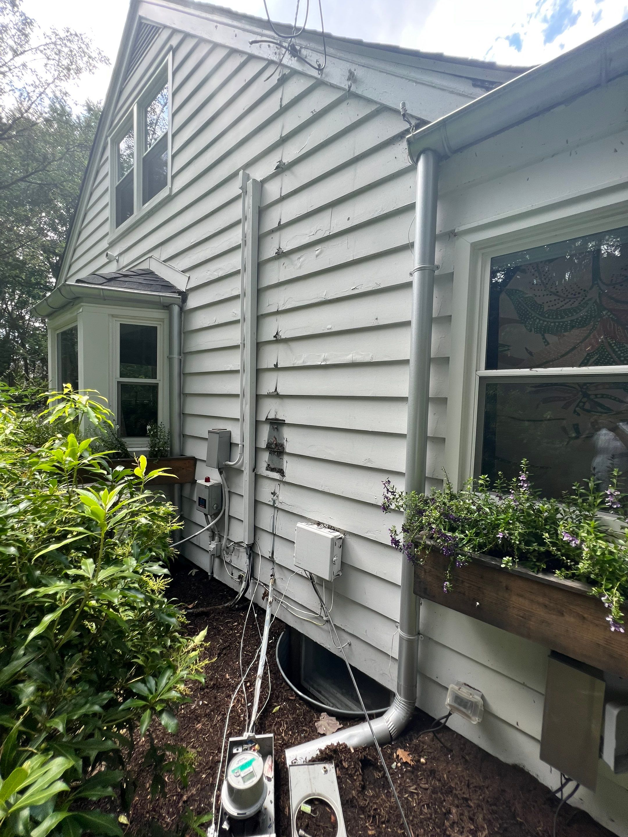 200A Service Installation by Staybright Electric