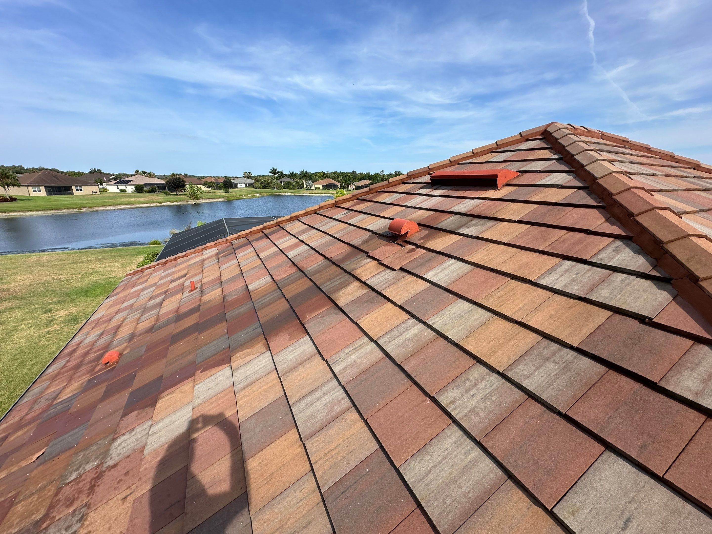 🏡 Tile Roof Cleaning – Gamble Creek Estates, Parrish, FL by Sunshine AquaWash