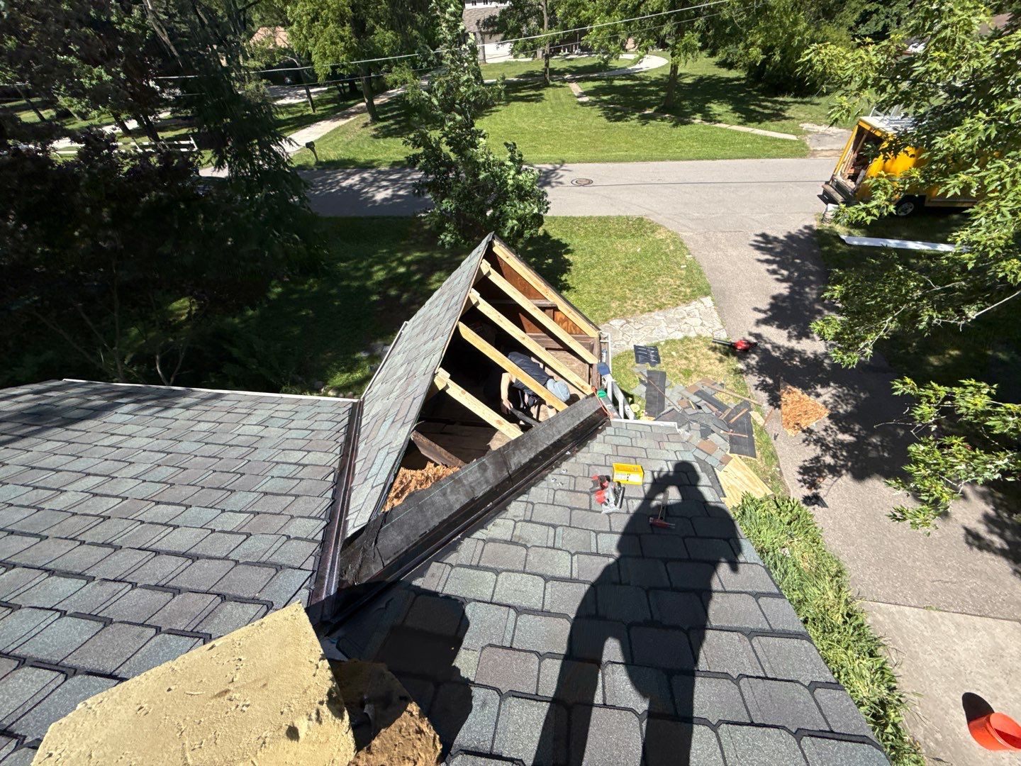 Roof Replacement using CertainTeed Landmark by 180 Contractors