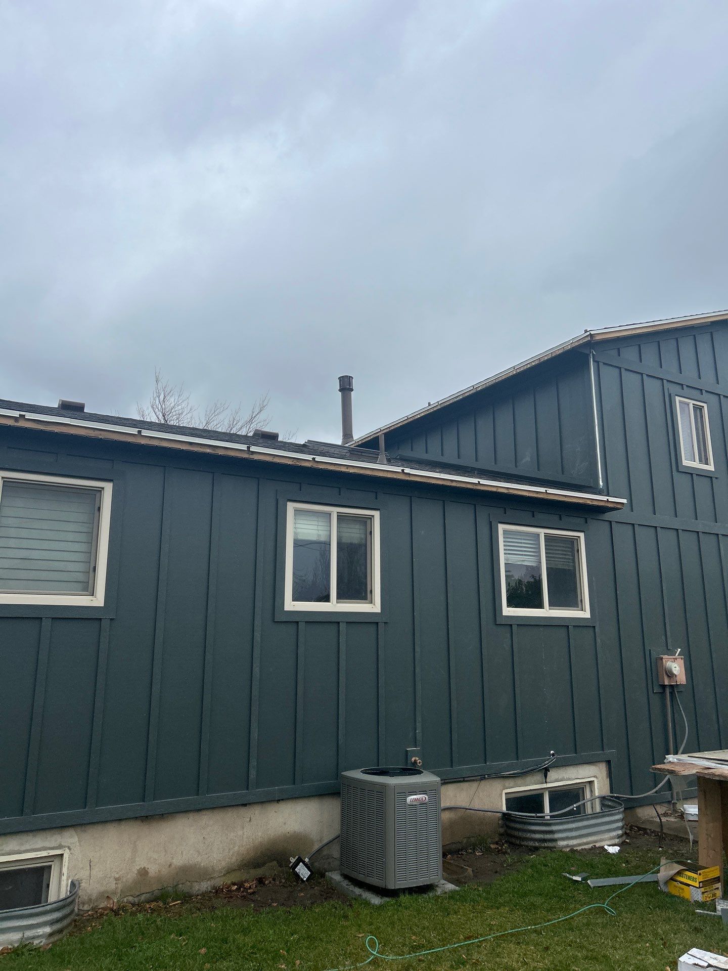Sandy | Monochromatic Hardie Board & Batten | Iron Gray by Ideal Siding Utah