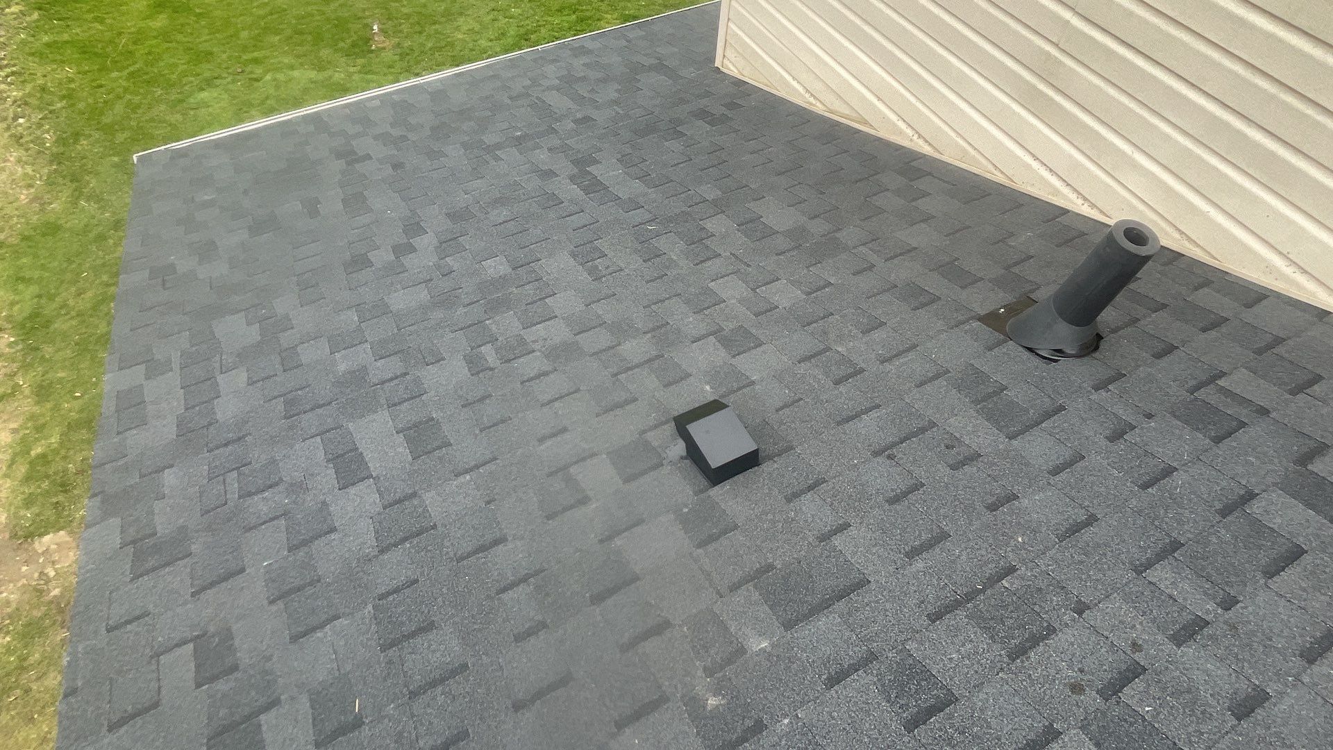 Roof Replacement using CertainTeed Landmark by 180 Contractors