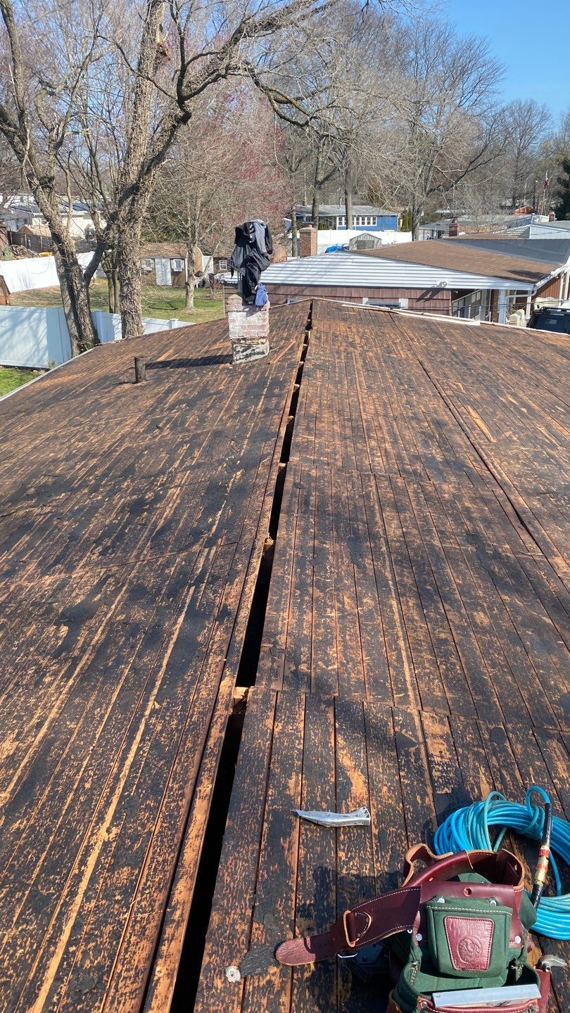 Residential Roofing Installation using Owens Corning TruDefinition Peppercorn  by A Plus Exterior