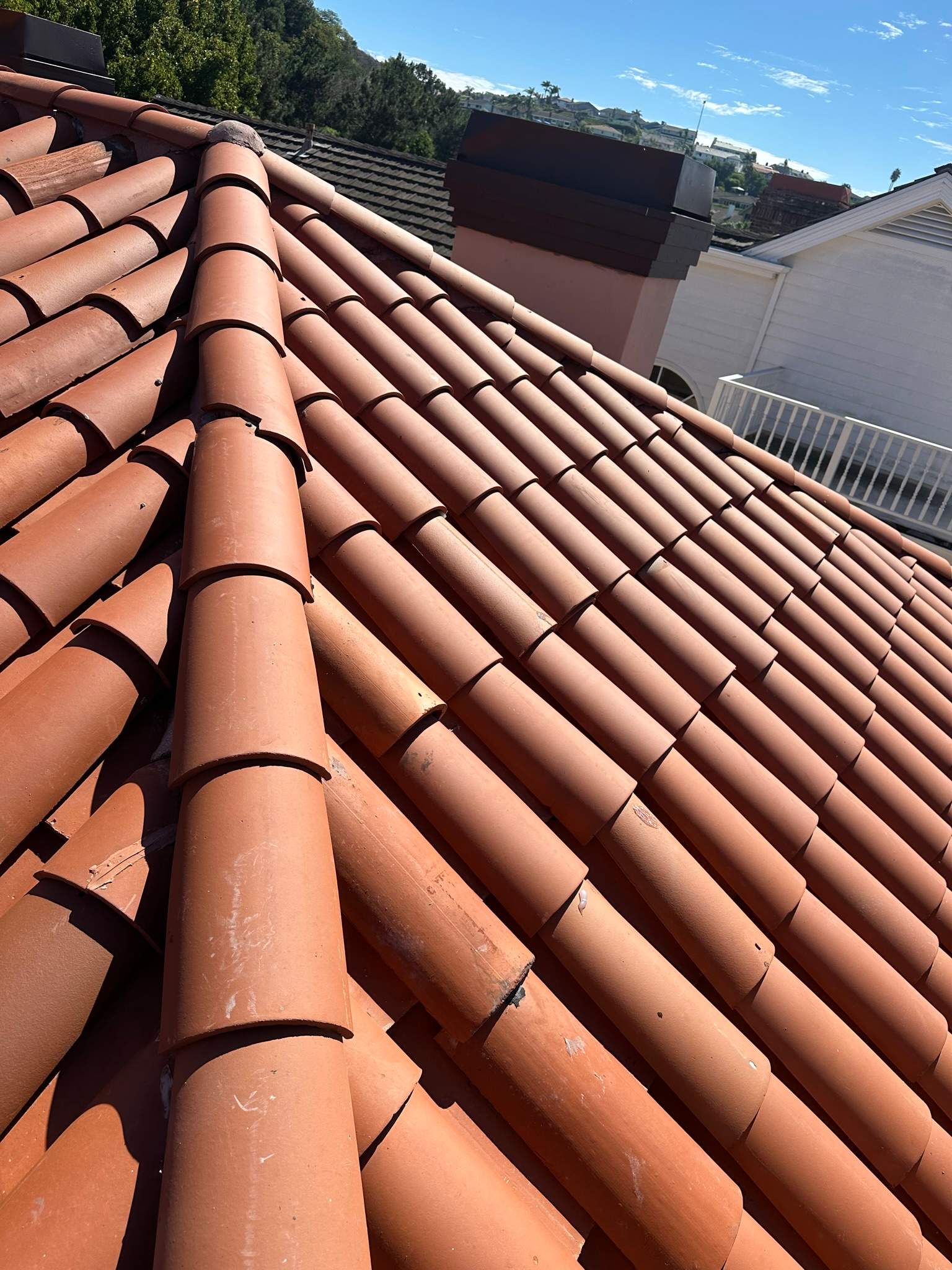 Orange County Clay Tile Roof Soft Wash on Unwalkwable Roof by Property Cleaning Experts