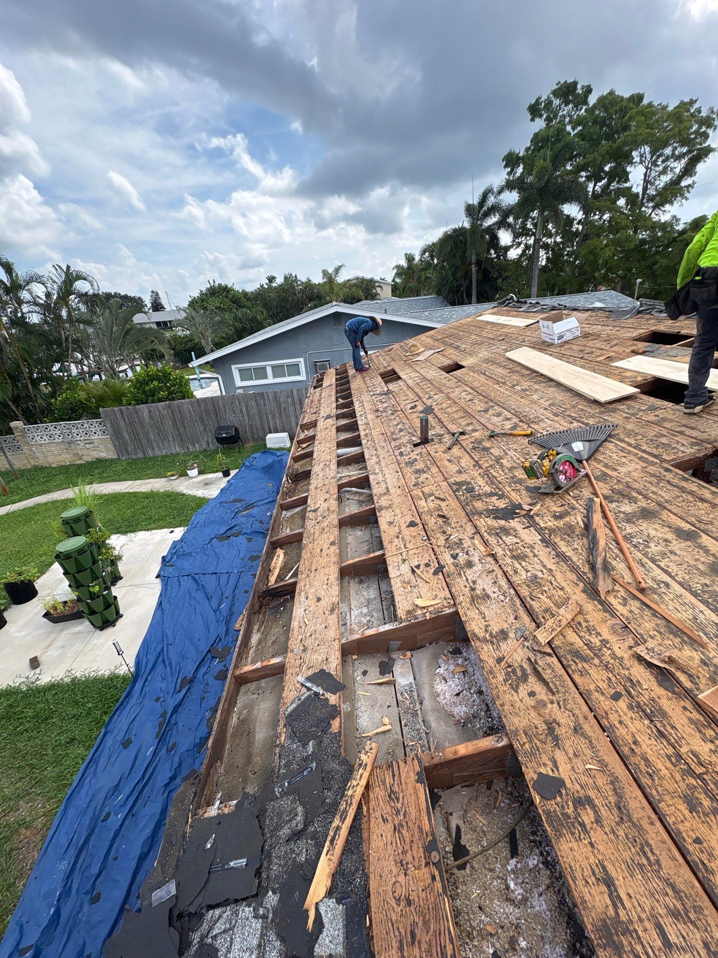 Project in St. Petersburg 33705 by Mitchell Roofing Company LLC 
