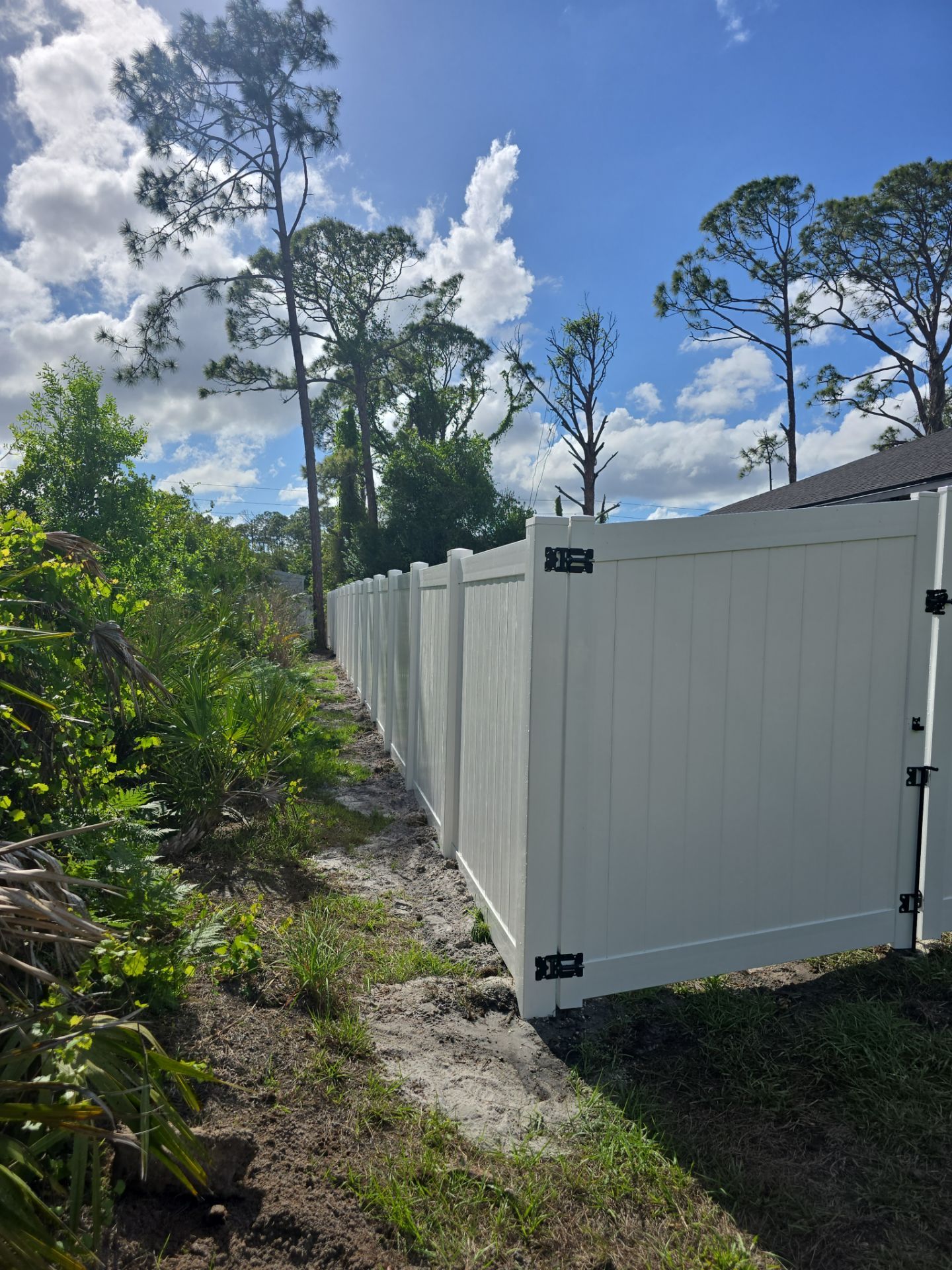 Vinyl Install in North Port by True Fence LLC
