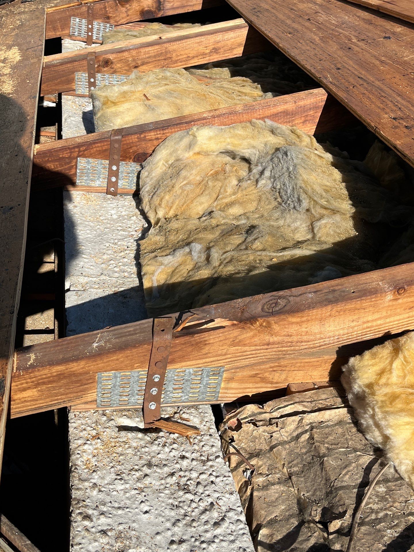 Project in St. Petersburg 33702 by Mitchell Roofing Company LLC 