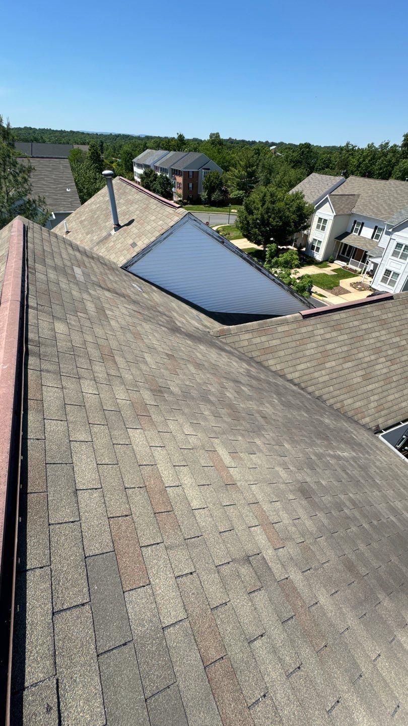 Fairfax: Roof Replacement with CertainTeed Landmark Pro Designer Shingles in Max Def Weathered Wood by RM Banning, Inc.