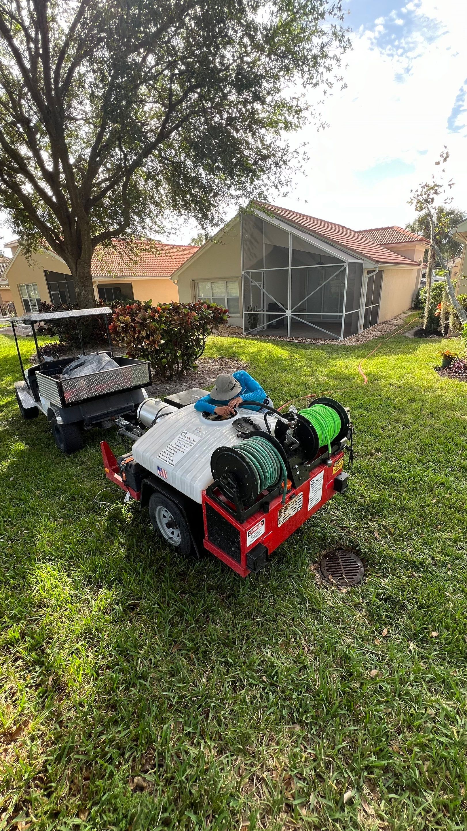 Community Stormwater System Catch Basin Cleaning by APS Power & Water