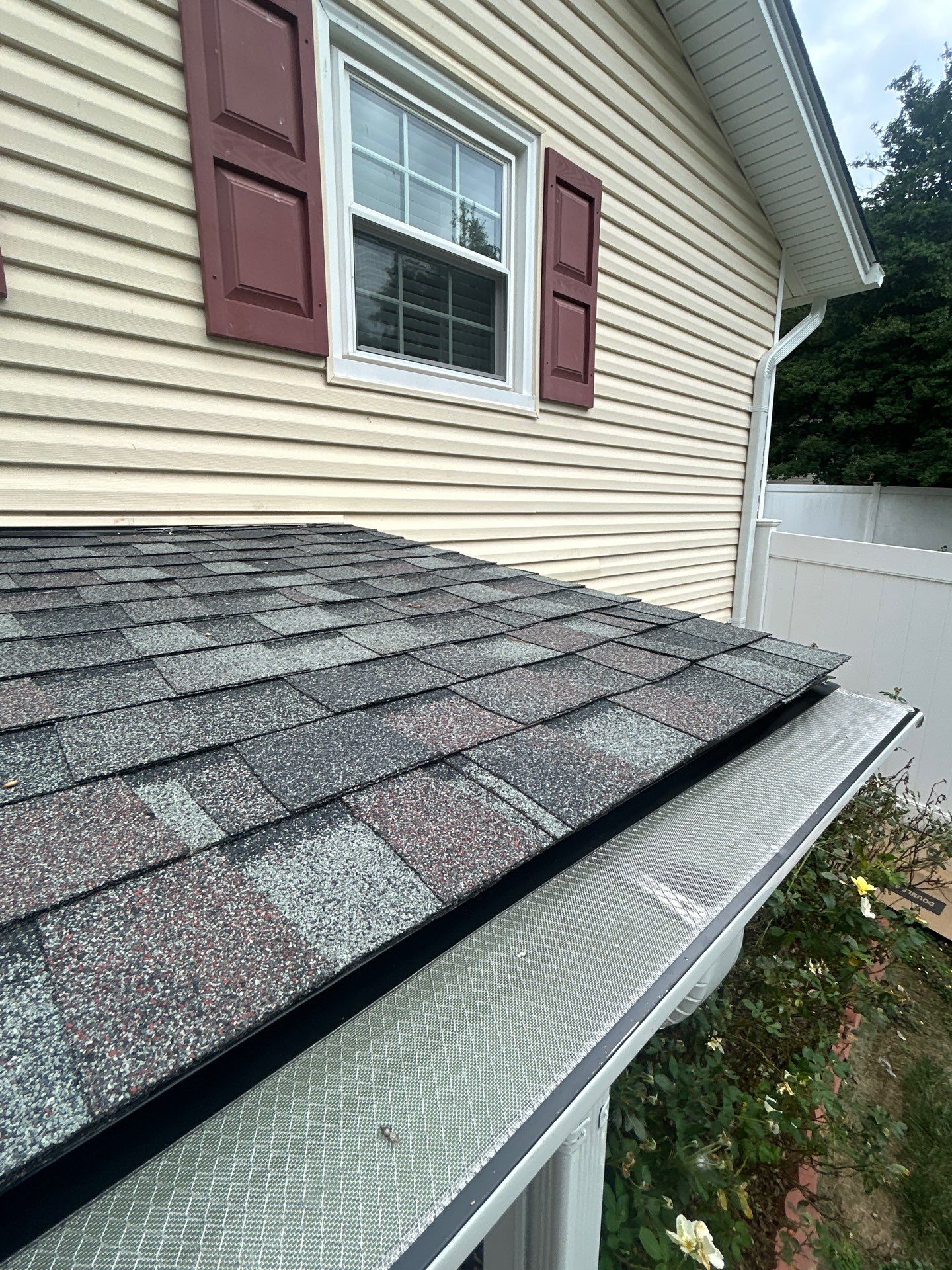 Falls Church : Residential Roof Replacement with CertainTeed Landmark Pro in Max Def Heather Blend by RM Banning, Inc.