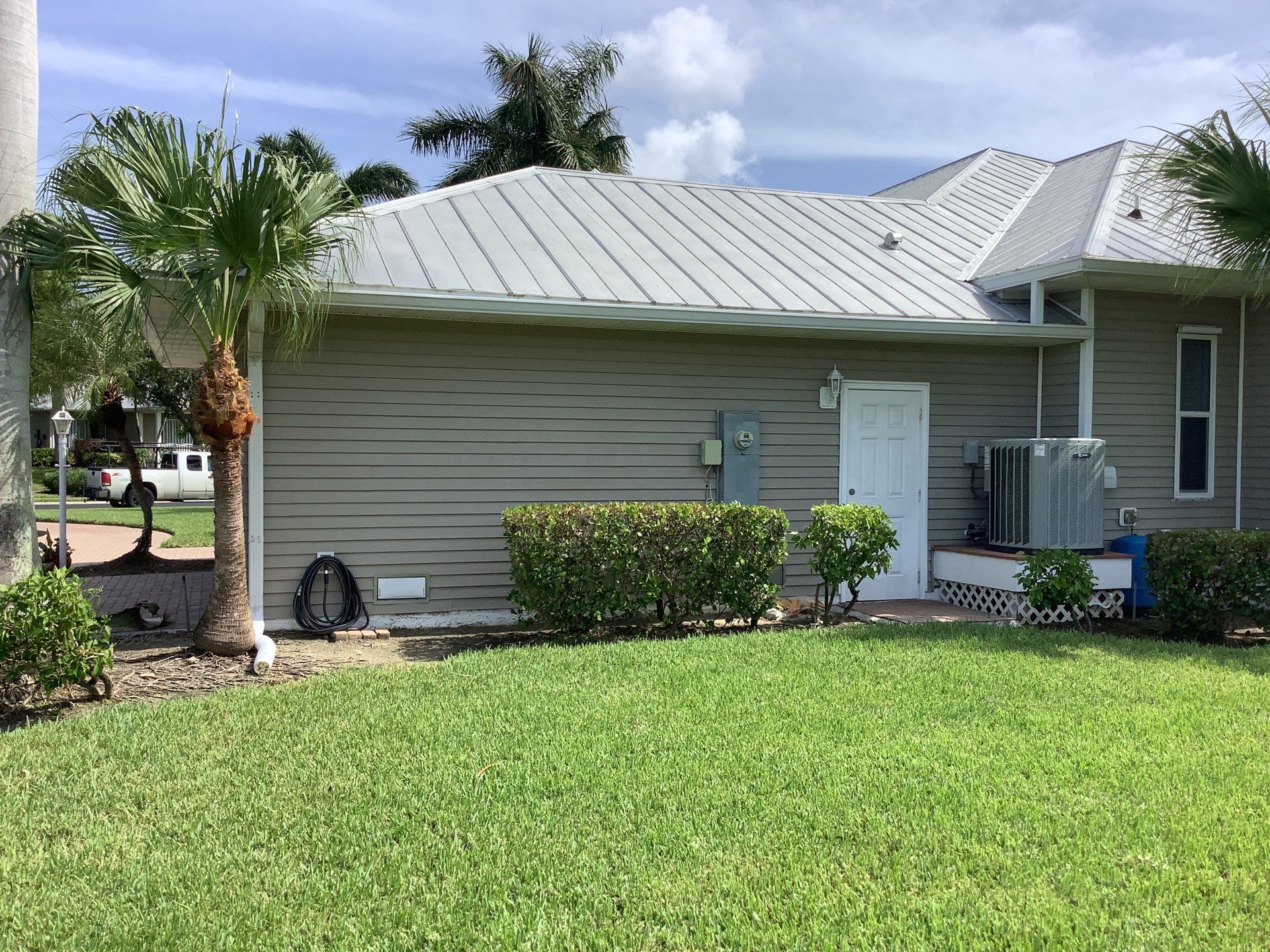 Gutter Repair and Replacement in Fort Myers FL by Gutter Professors