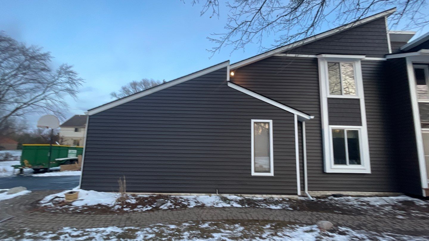 CertainTeed Monogram D5 Slate + Owens Corning Duration Colonial Slate by 180 Contractors